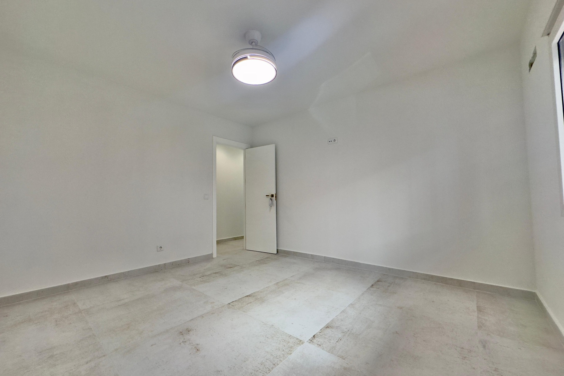 Revente - Appartement - Torrevieja - Acequion