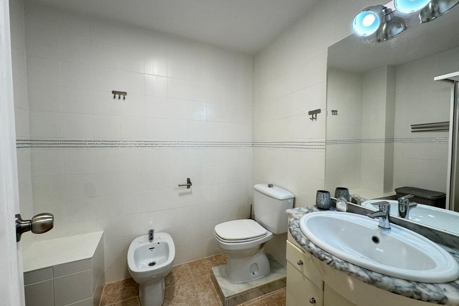 Revente - Appartement - Torrevieja - Acequion