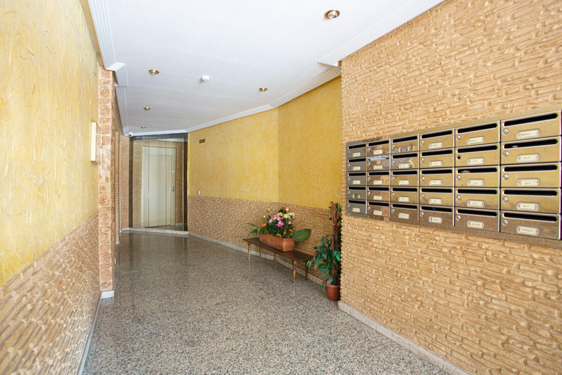 Revente - Appartement - Torrevieja - Centro