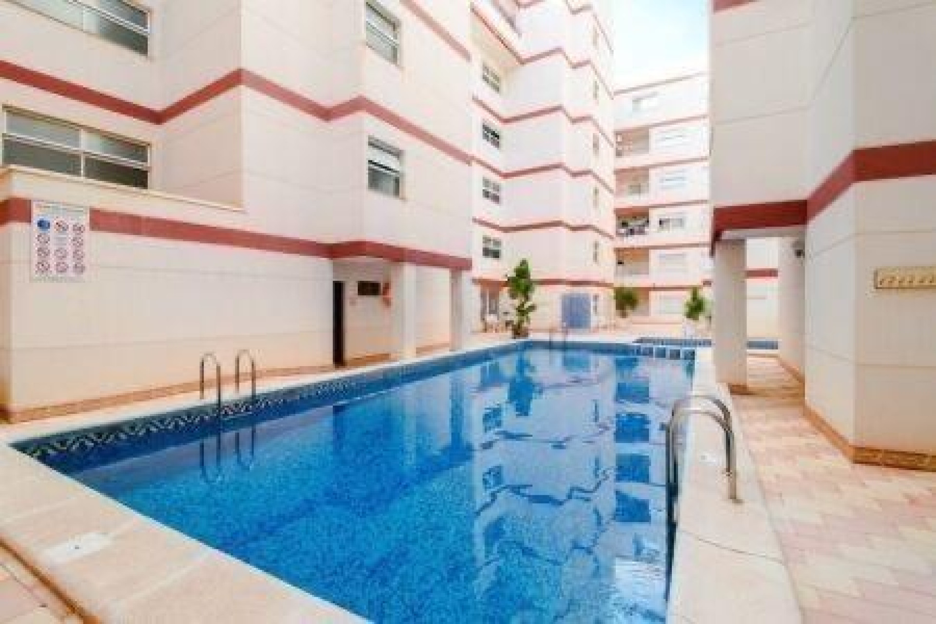 Revente - Appartement - Torrevieja - Centro