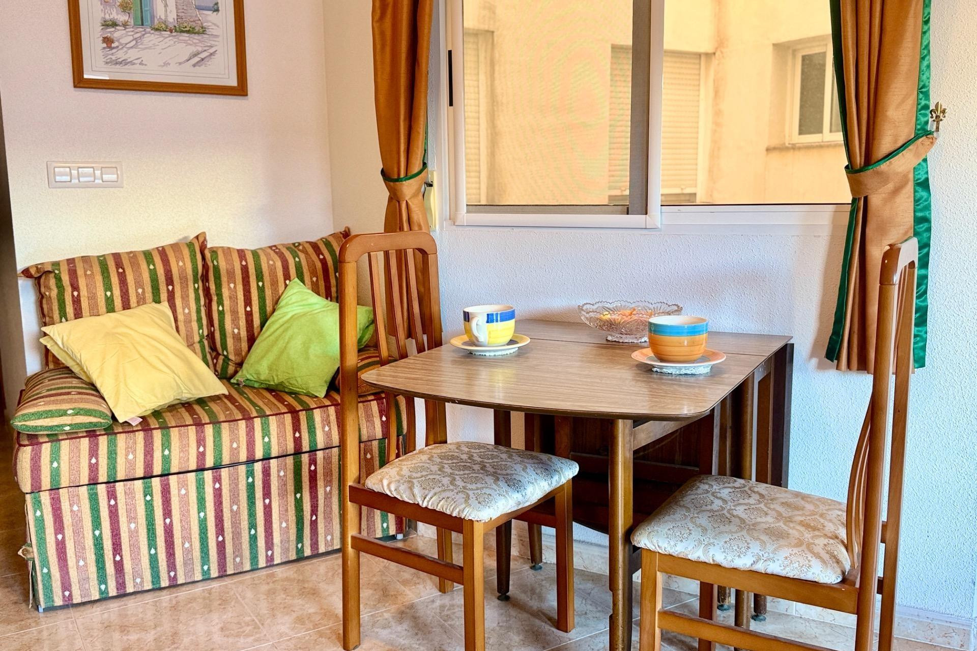 Revente - Appartement - Torrevieja - Centro