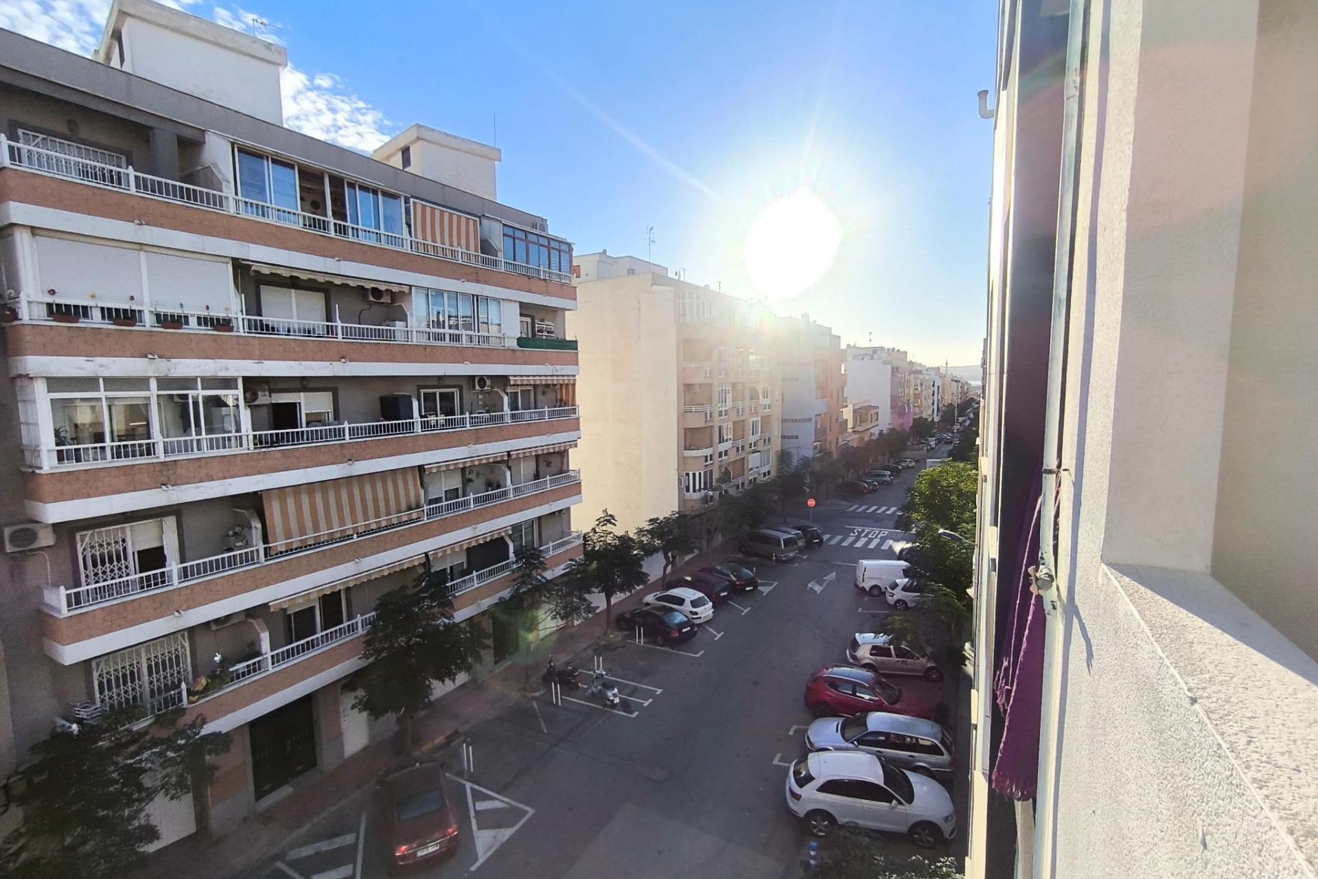 Revente - Appartement - Torrevieja - Centro