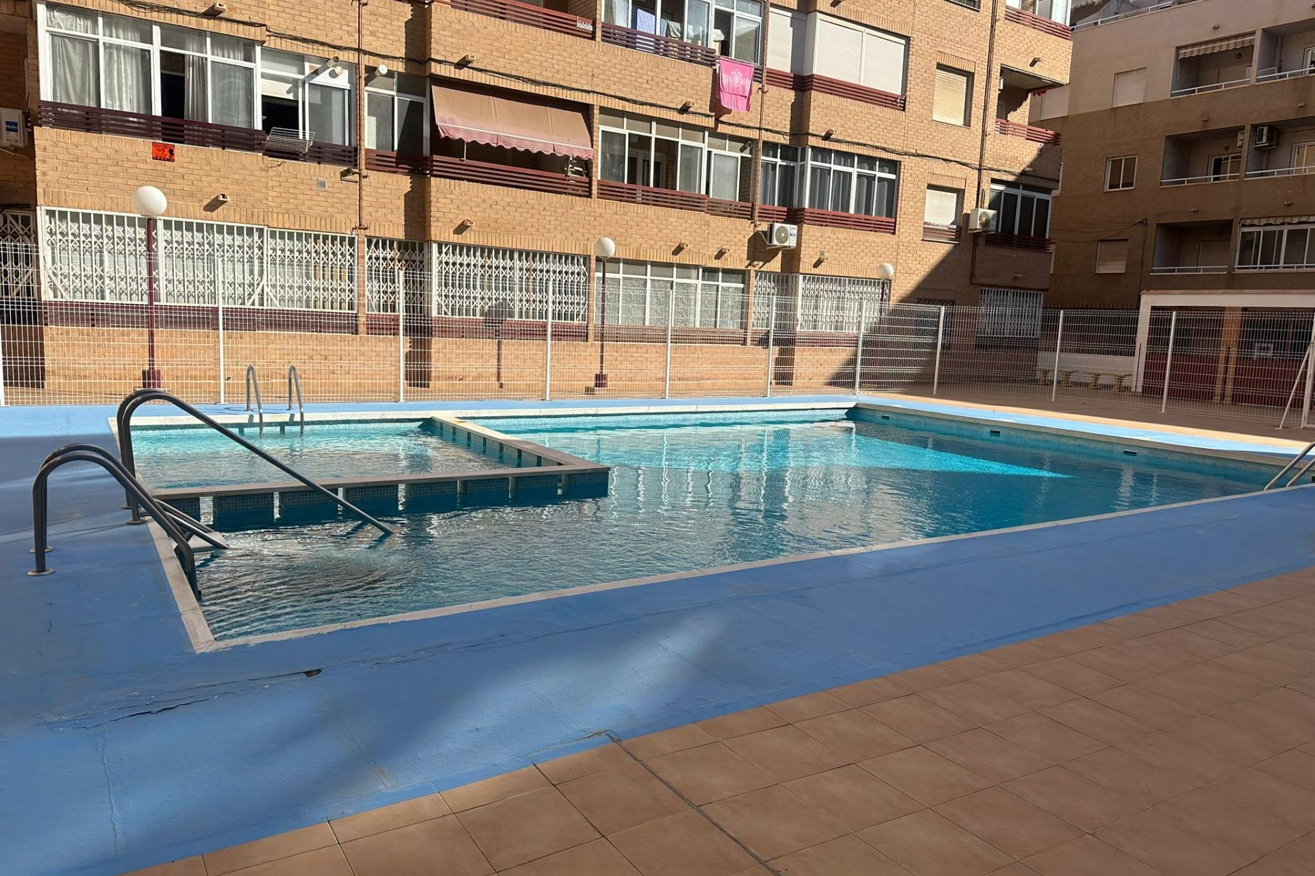 Revente - Appartement - Torrevieja - El molino