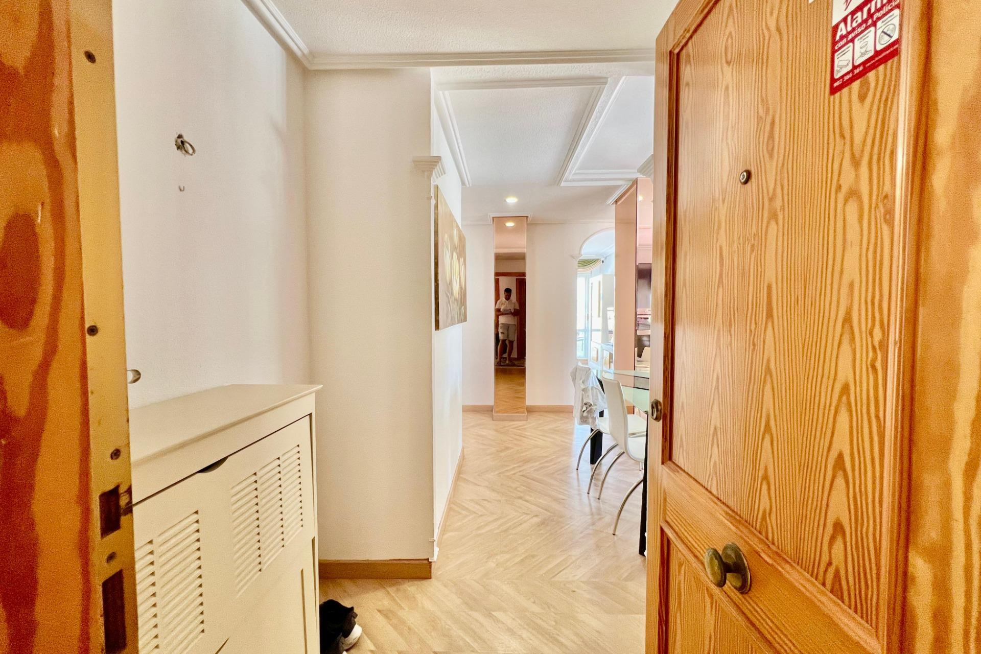 Revente - Appartement - Torrevieja - La Mata pueblo