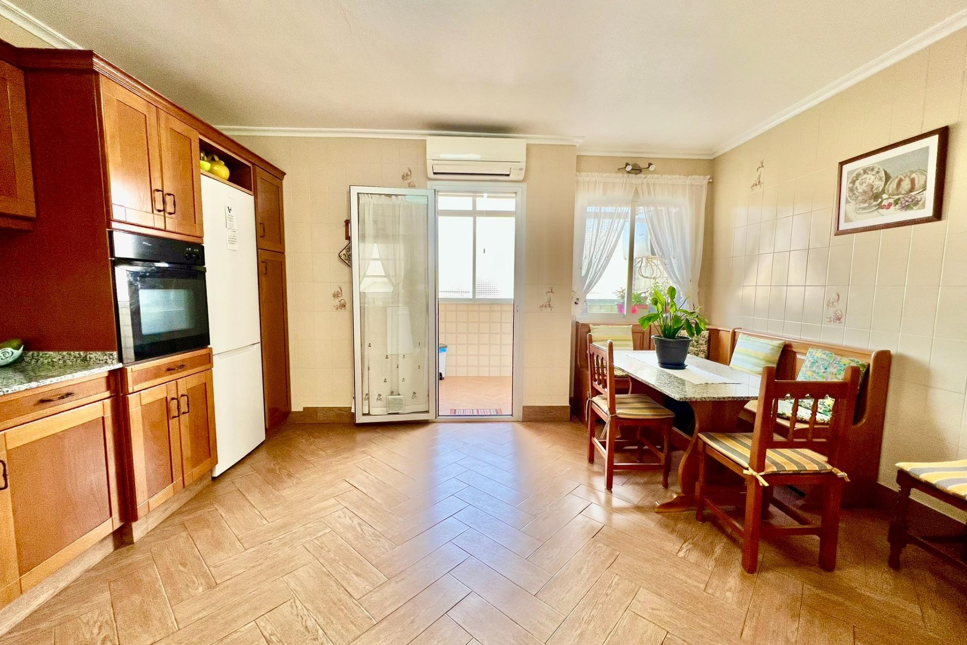 Revente - Appartement - Torrevieja - Las Piscinas Naturales