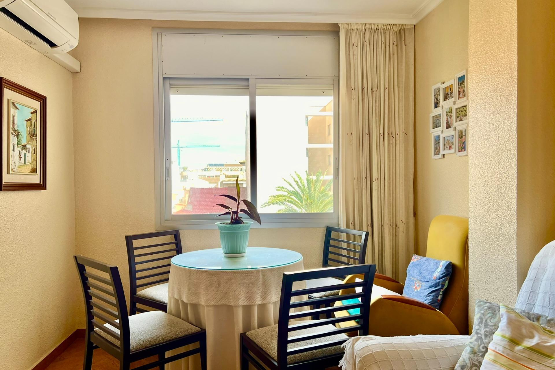 Revente - Appartement - Torrevieja - Las Piscinas Naturales