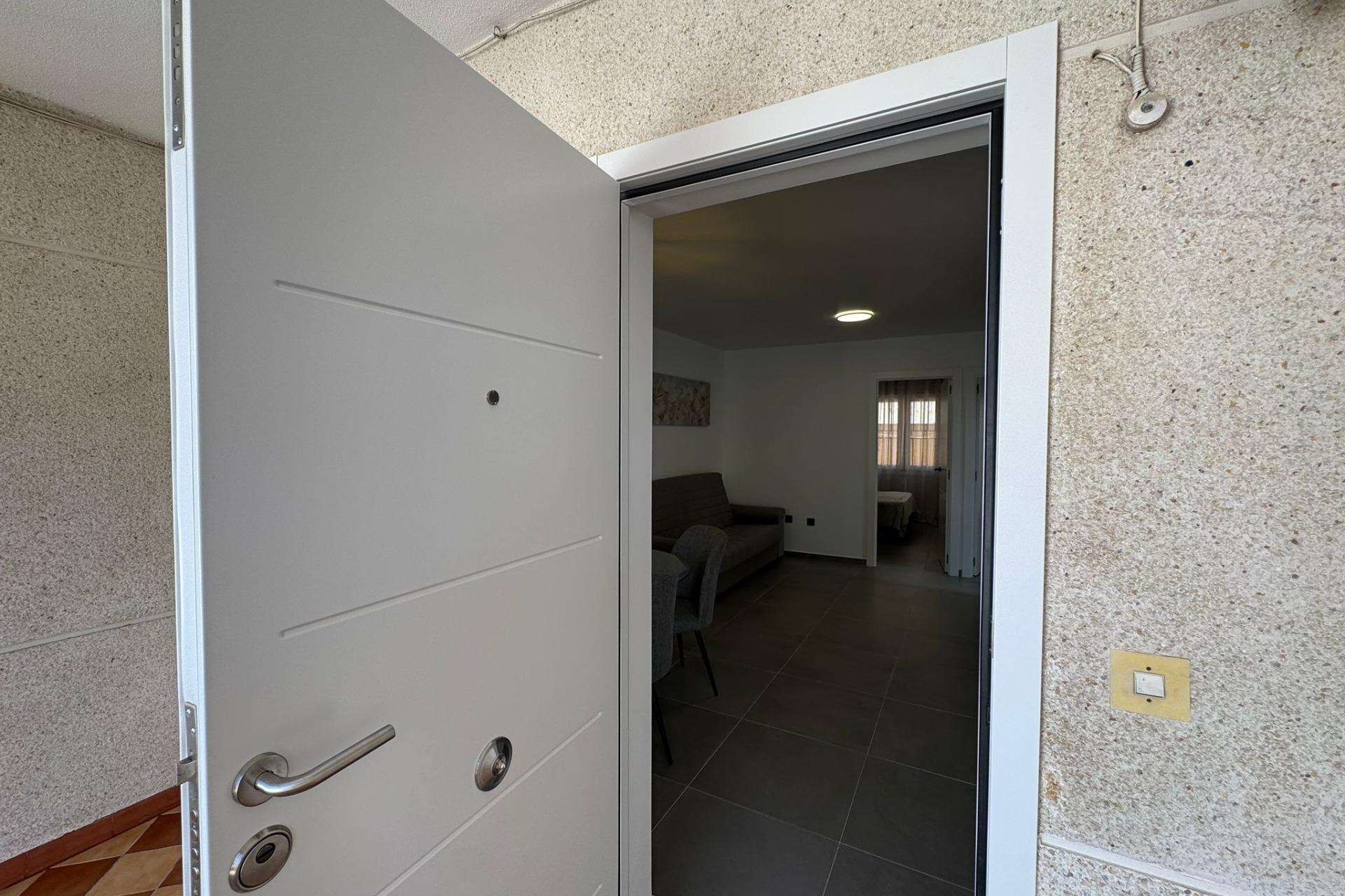 Revente - Appartement - Torrevieja - Nueva Torrevieja