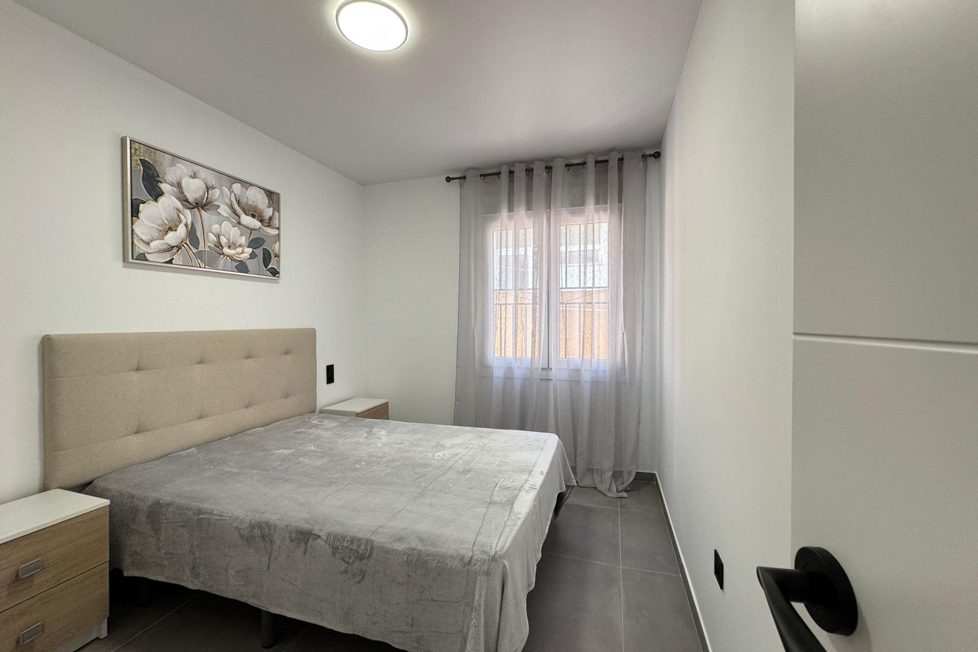 Revente - Appartement - Torrevieja - Nueva Torrevieja