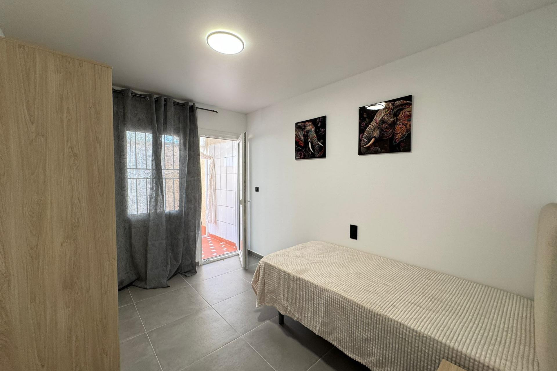 Revente - Appartement - Torrevieja - Nueva Torrevieja