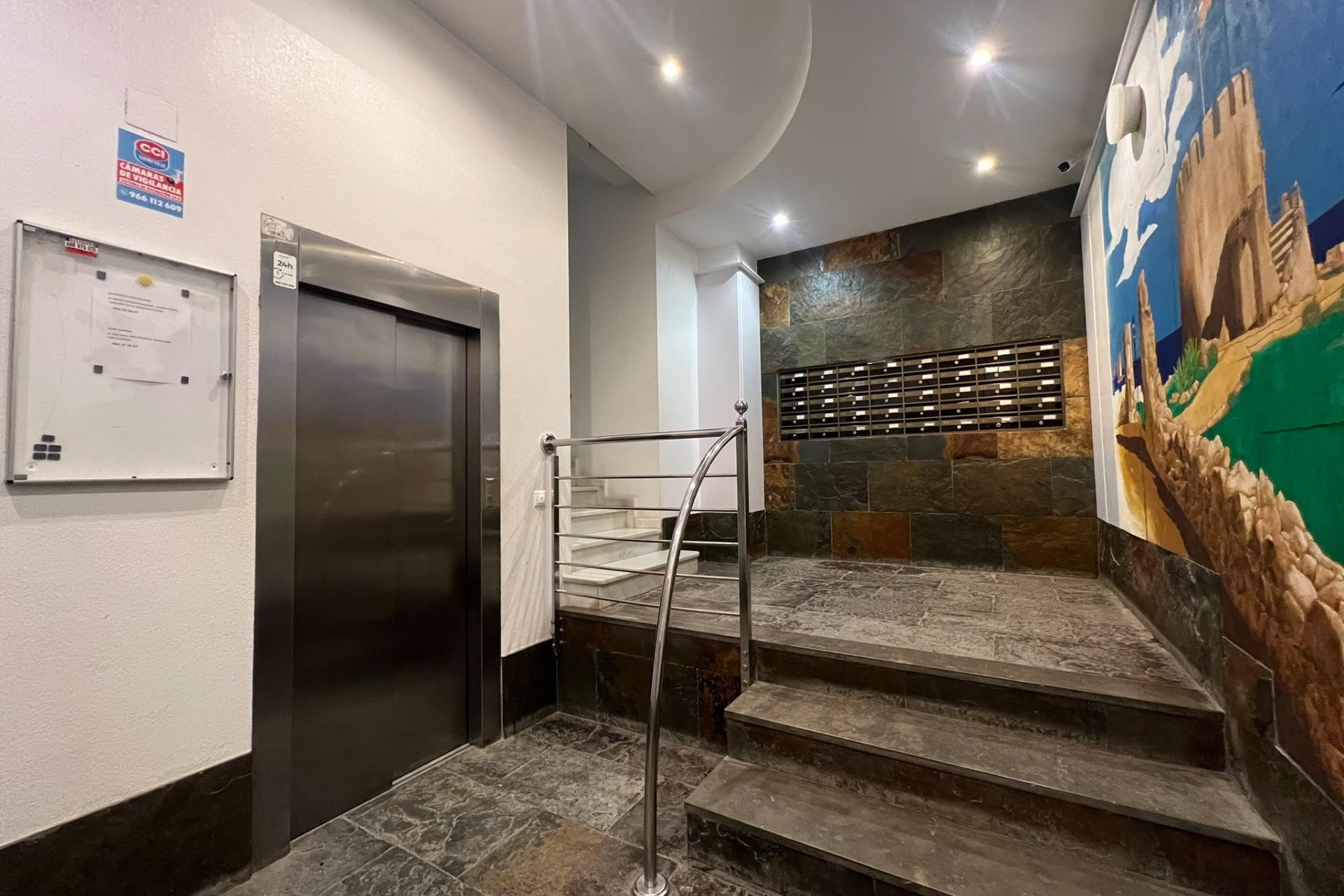 Revente - Appartement - Torrevieja - Playa de los Locos