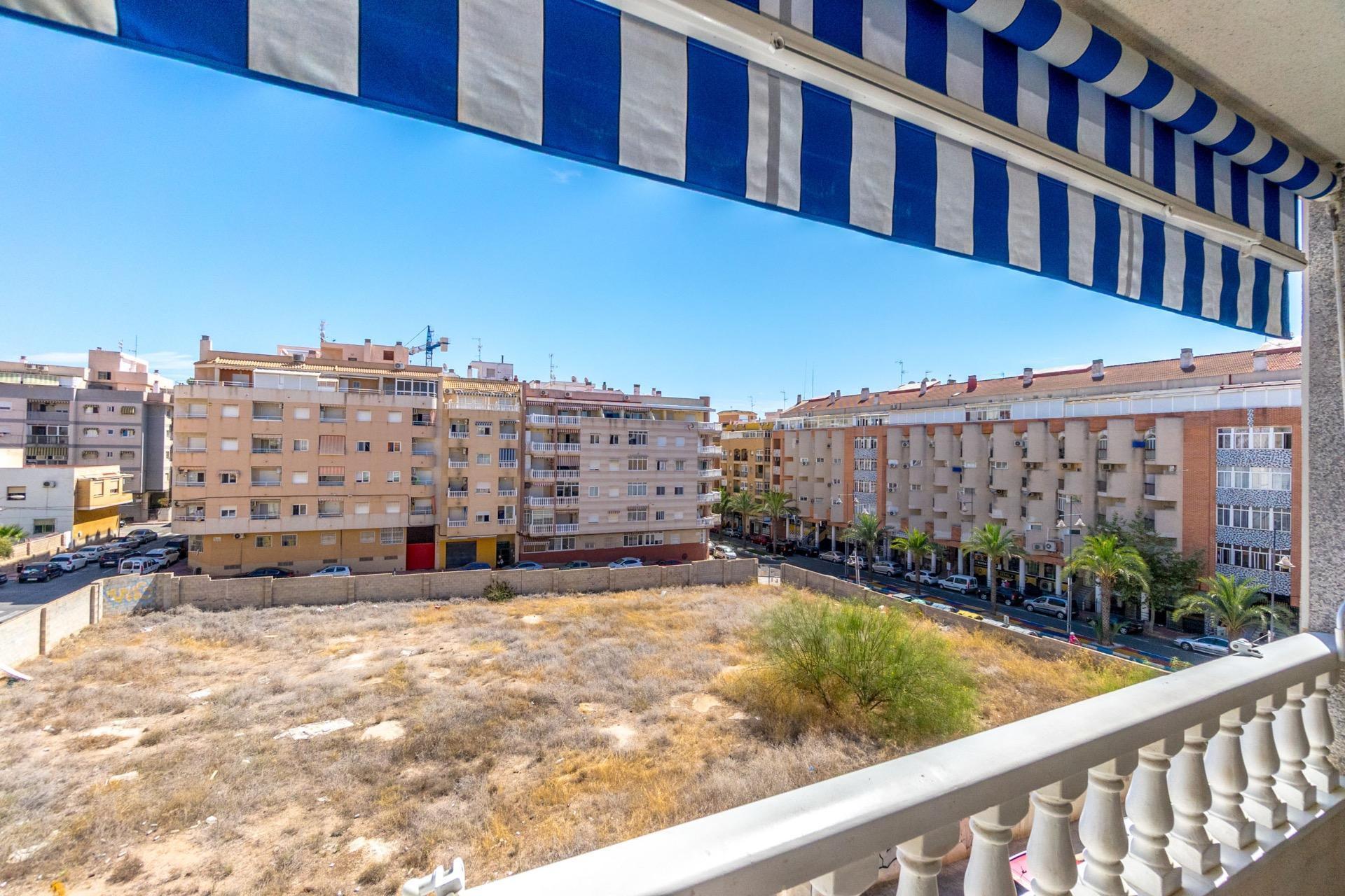 Revente - Appartement - Torrevieja - Torrevieja - Centre