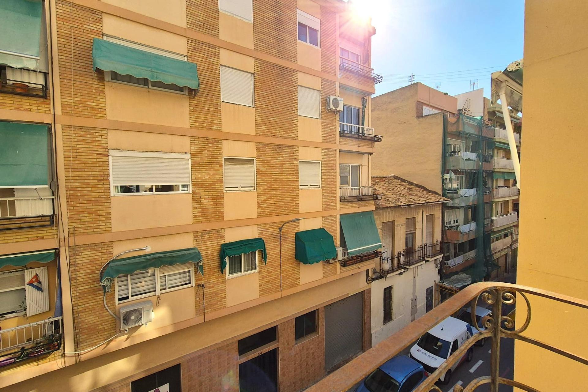 Revente - Building - Alicante - Carolinas Bajas