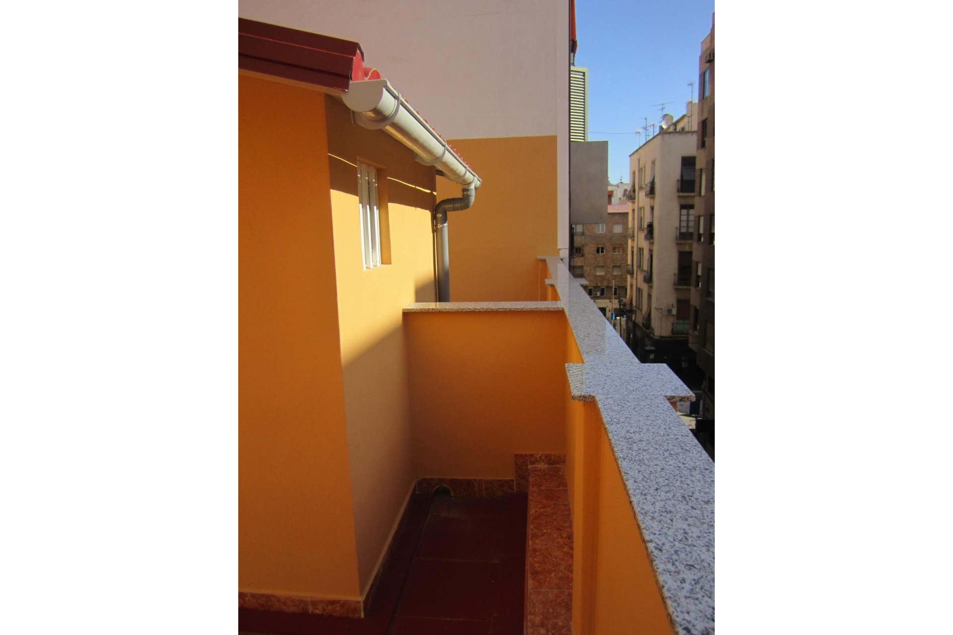 Revente - Building - Alicante - Mercado