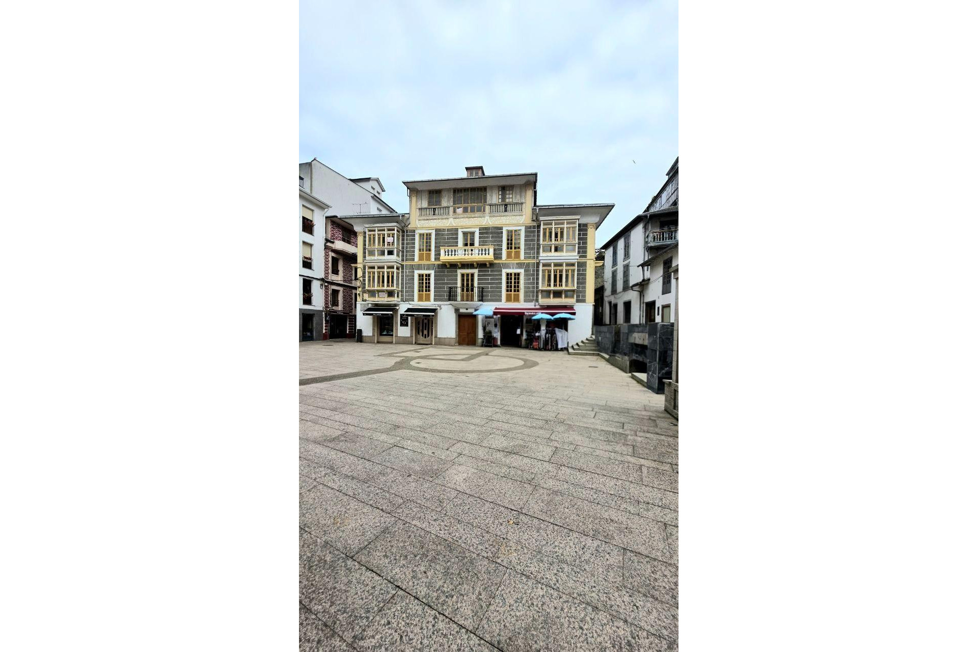 Revente - Building - Valdes - Luarca - Valdés