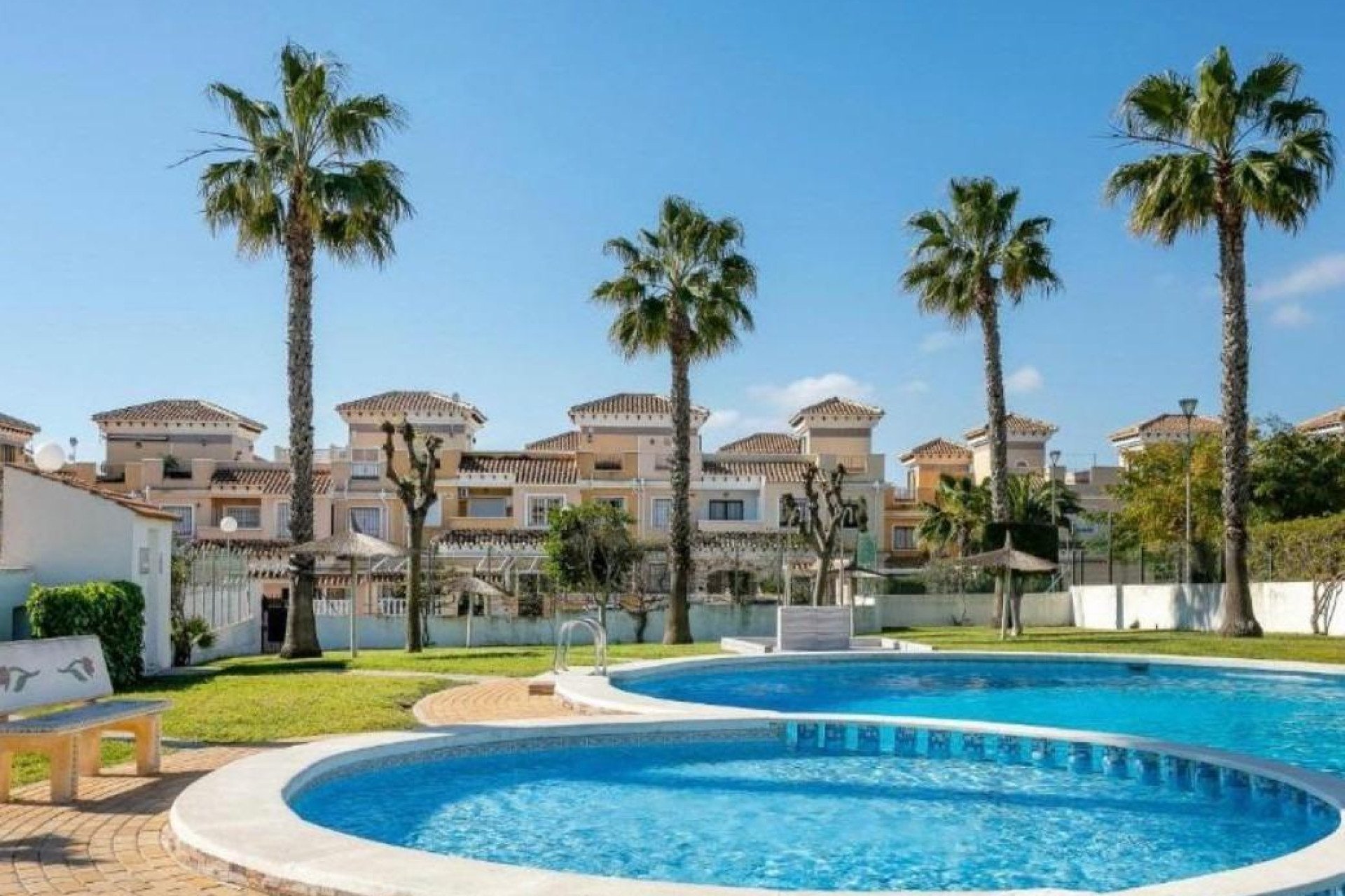 Revente - Casa Tipo Dúplex - Torrevieja - Aguas nuevas 1