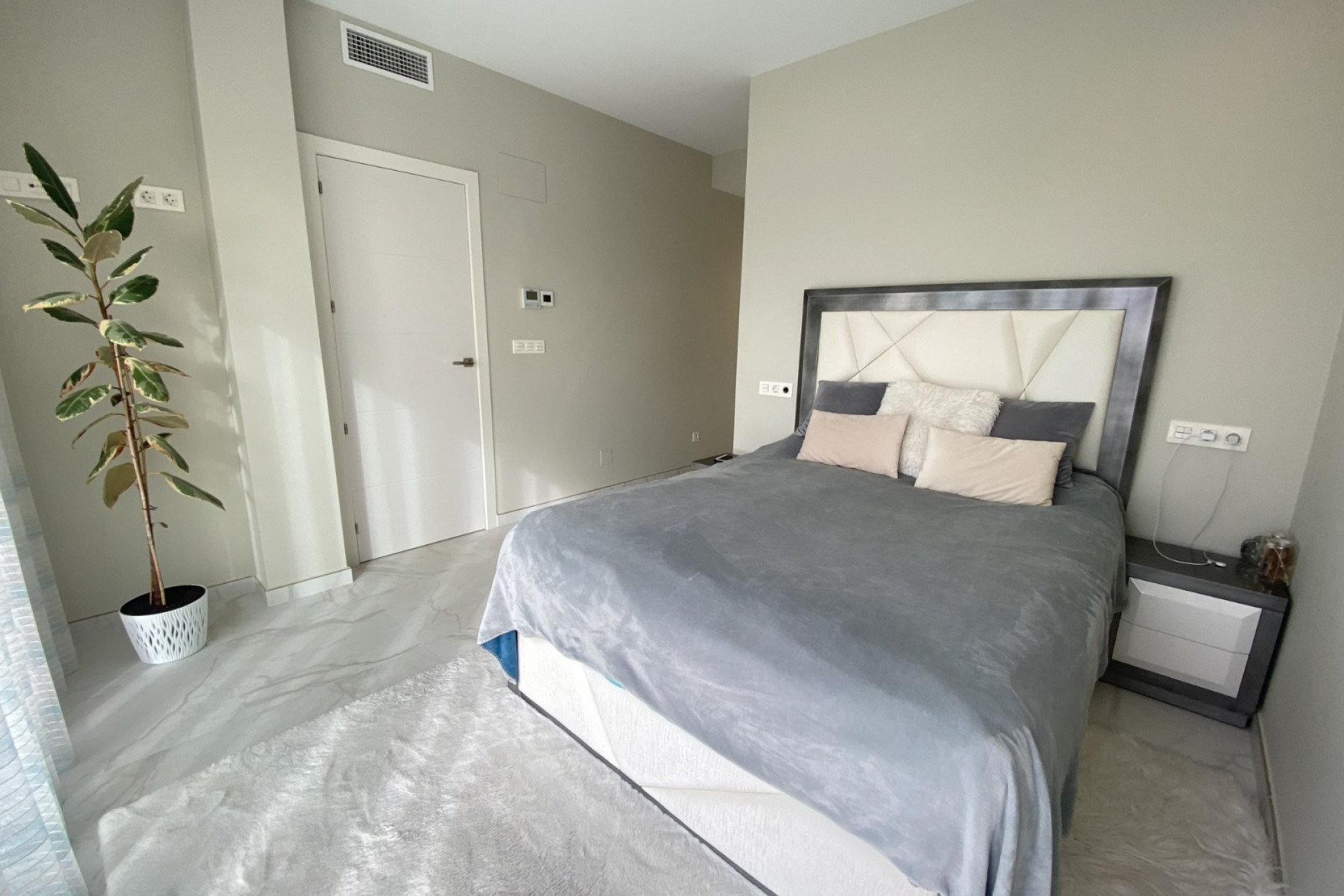 Revente - Chalet Independiente - Finestrat - Finestrat Urbanizaciones