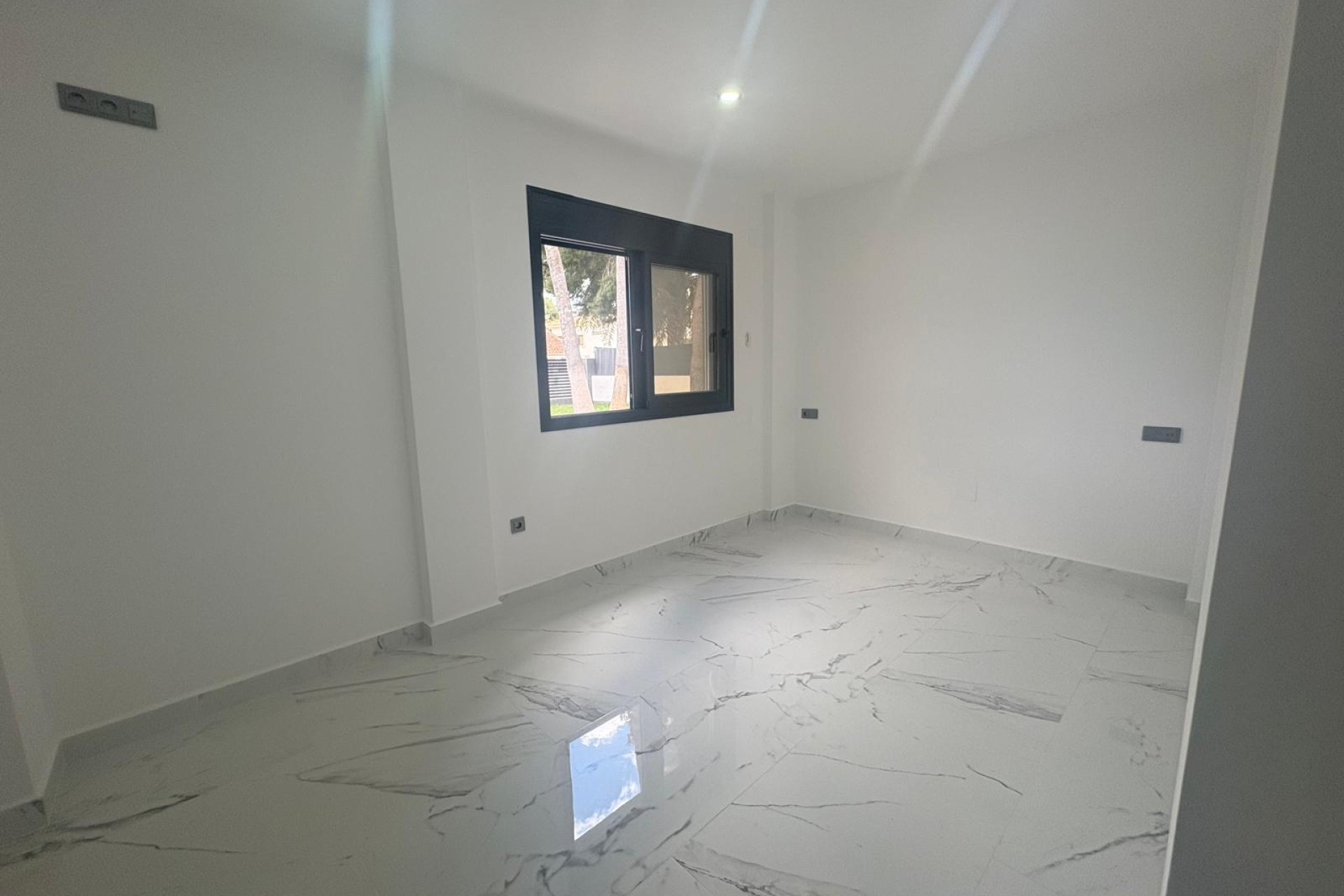 Revente - Chalet Independiente - Orihuela Costa