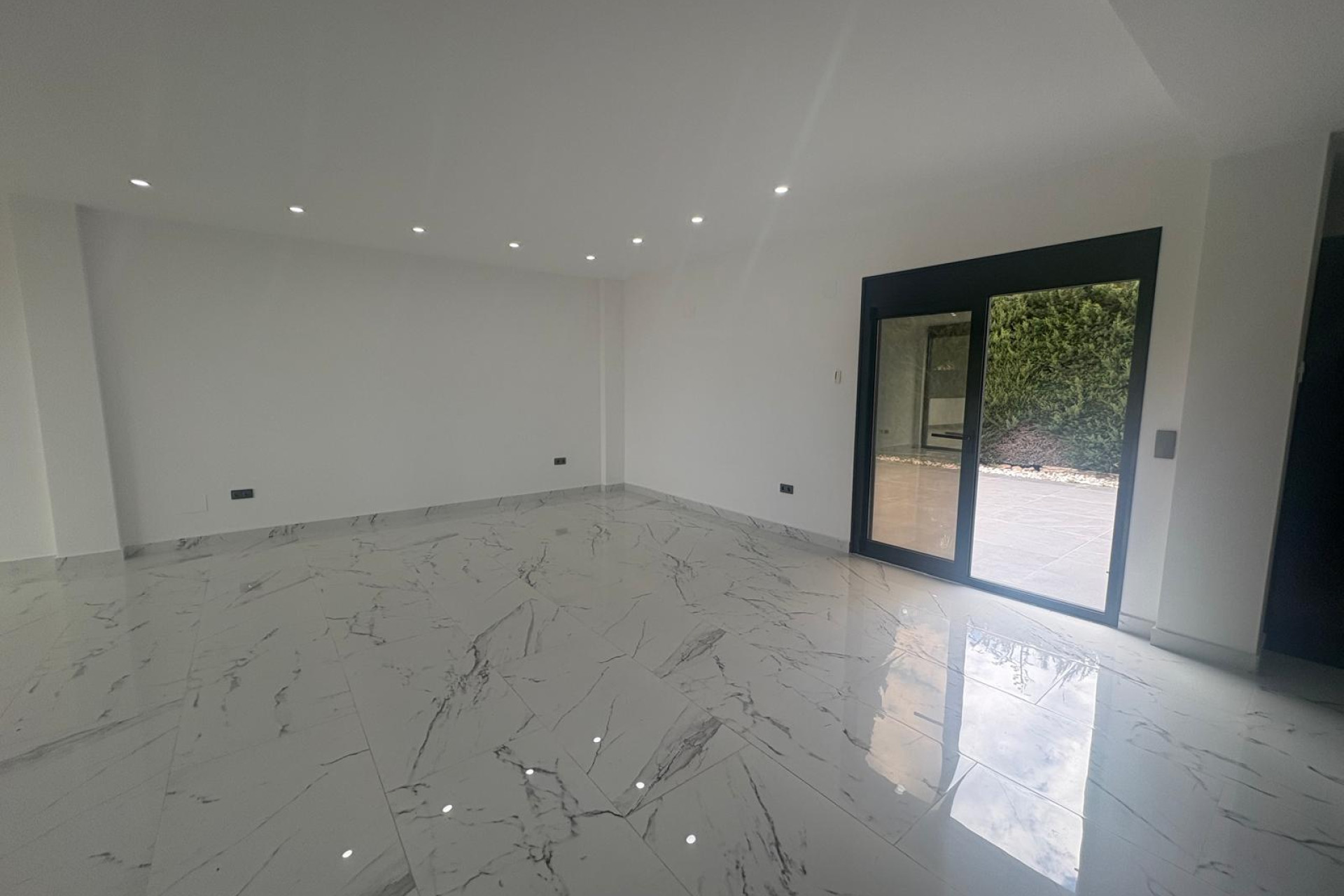 Revente - Chalet Independiente - Orihuela Costa