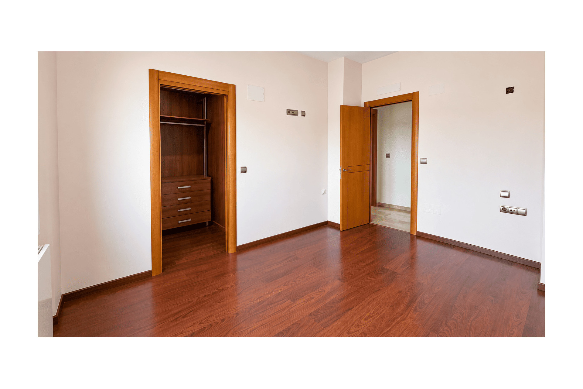 Revente - Chalet Independiente - San Miguel de Salinas
