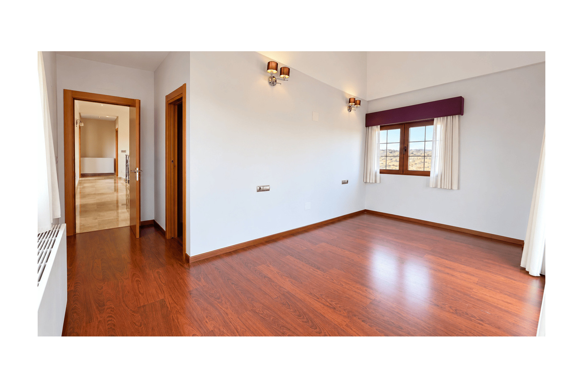 Revente - Chalet Independiente - San Miguel de Salinas