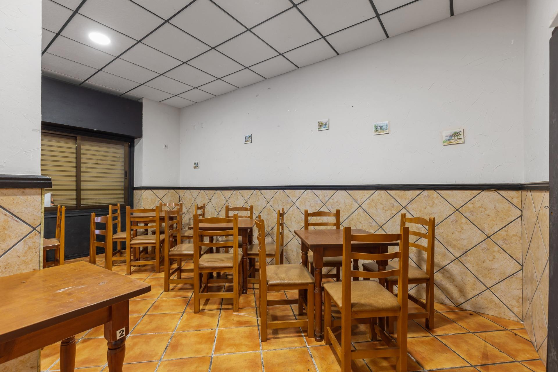 Revente - Commercial for sale - Torrevieja - Estacion de autobuses