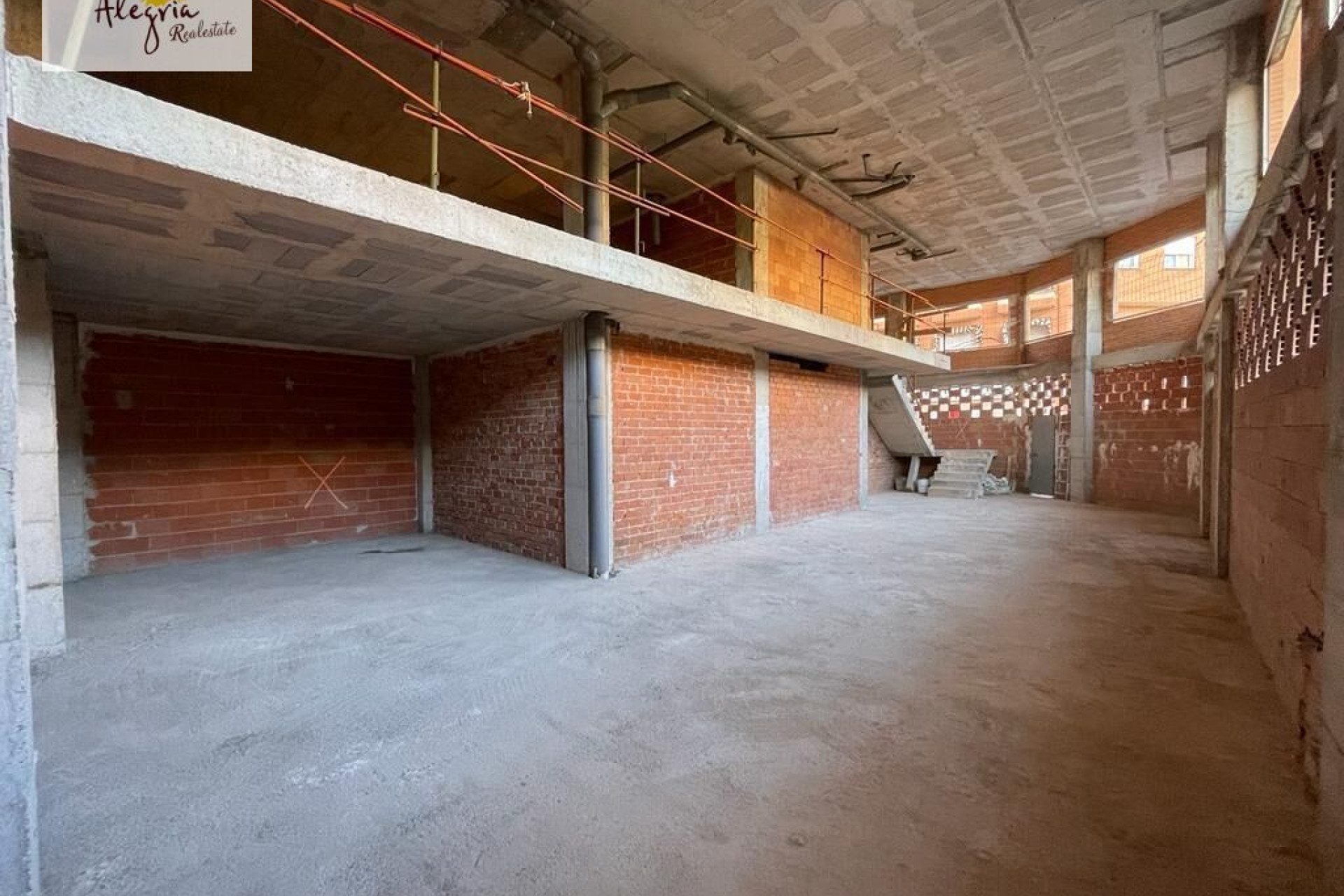 Revente - Commercial Unit - Alicante - Altozano
