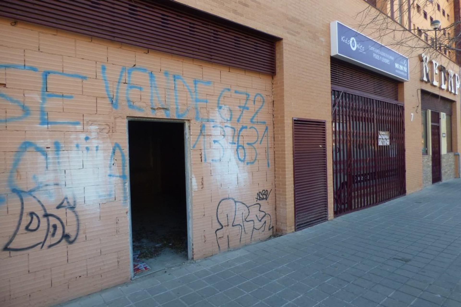 Revente - Commercial Unit - Alicante - Playa de San Juan