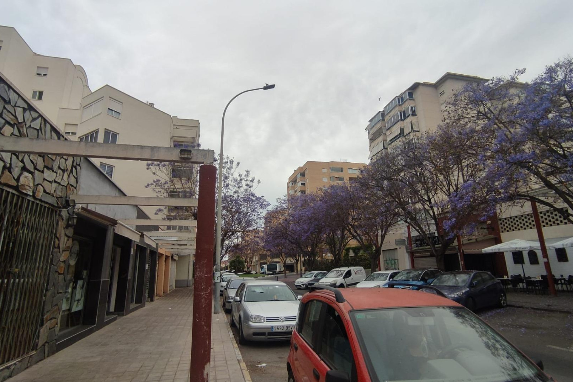 Revente - Commercial Unit - Alicante - San Gabriel