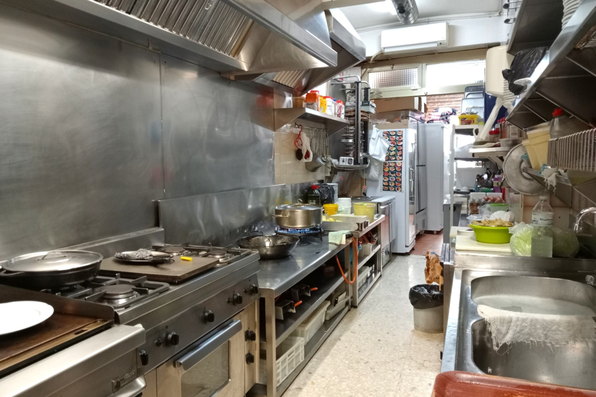 Revente - Commercial Unit - Benidorm - Zona de Poniente