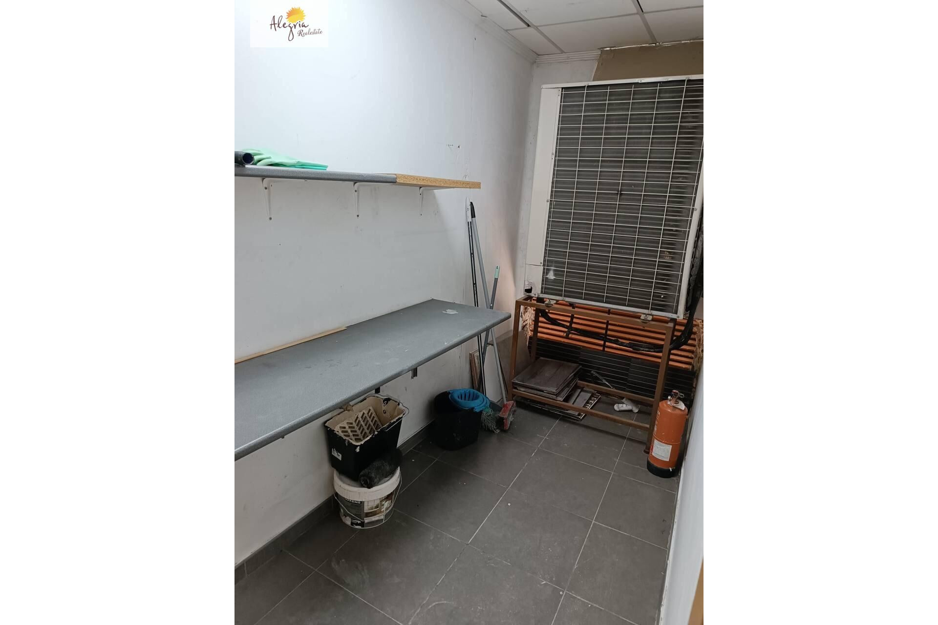 Revente - Commercial Unit - Burjassot - UNIVERSIDADES