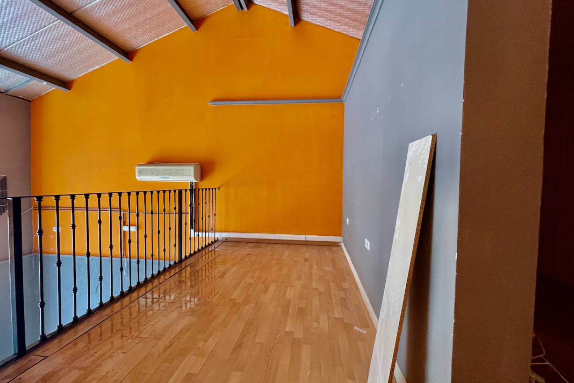 Revente - Commercial Unit - La Finca Golf