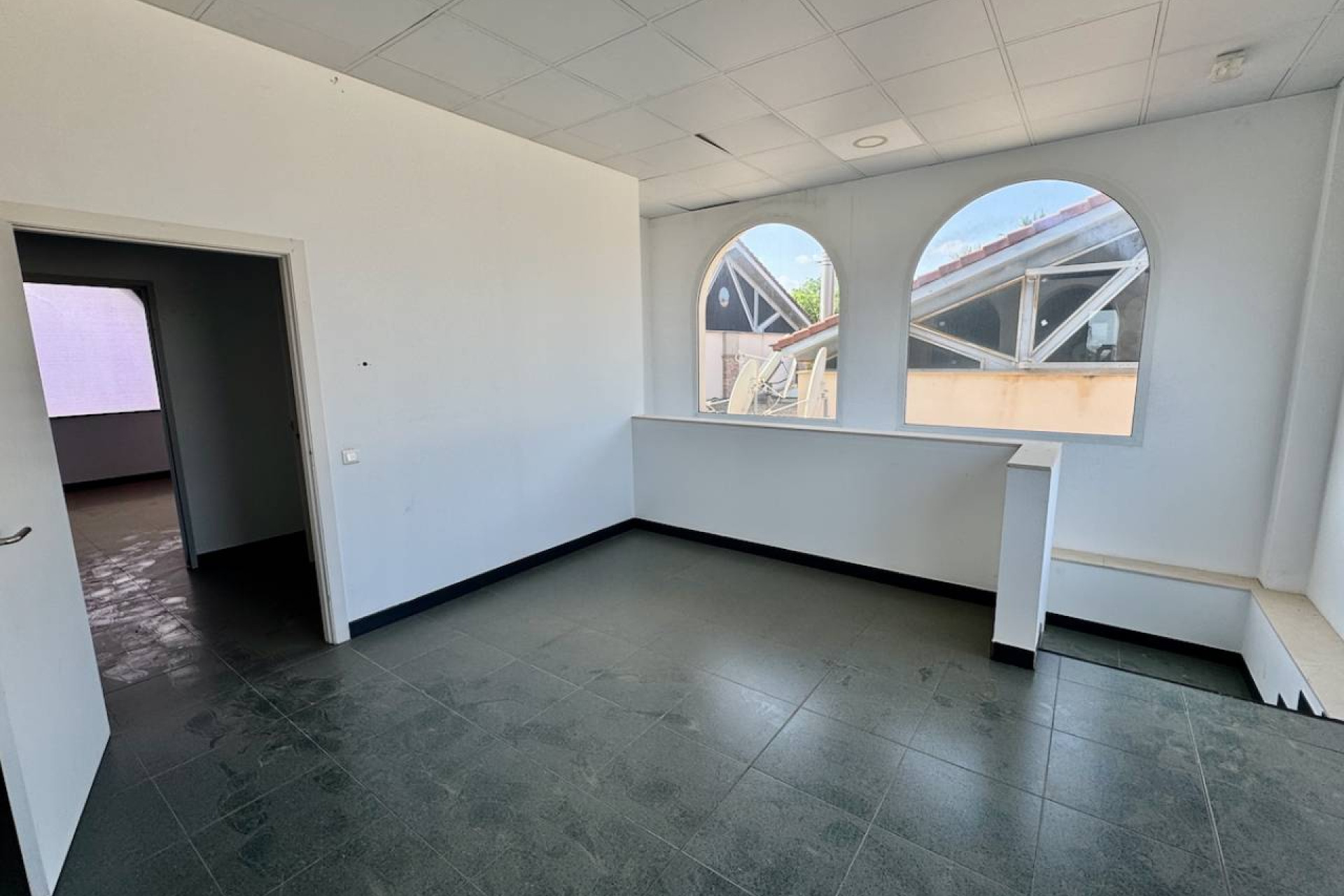 Revente - Commercial Unit - La Finca Golf