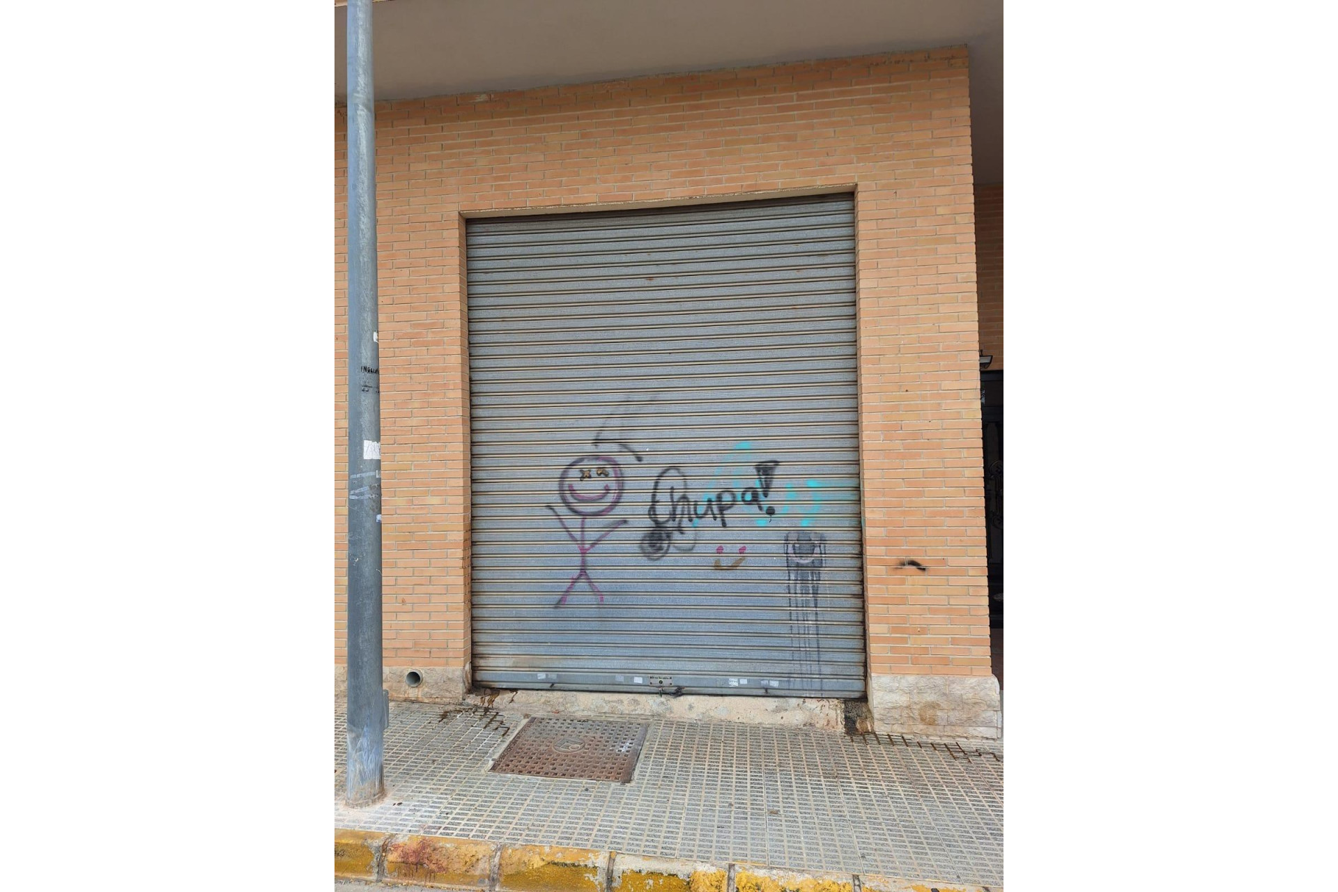 Revente - Commercial Unit - Los Montesinos - Pueblo 8