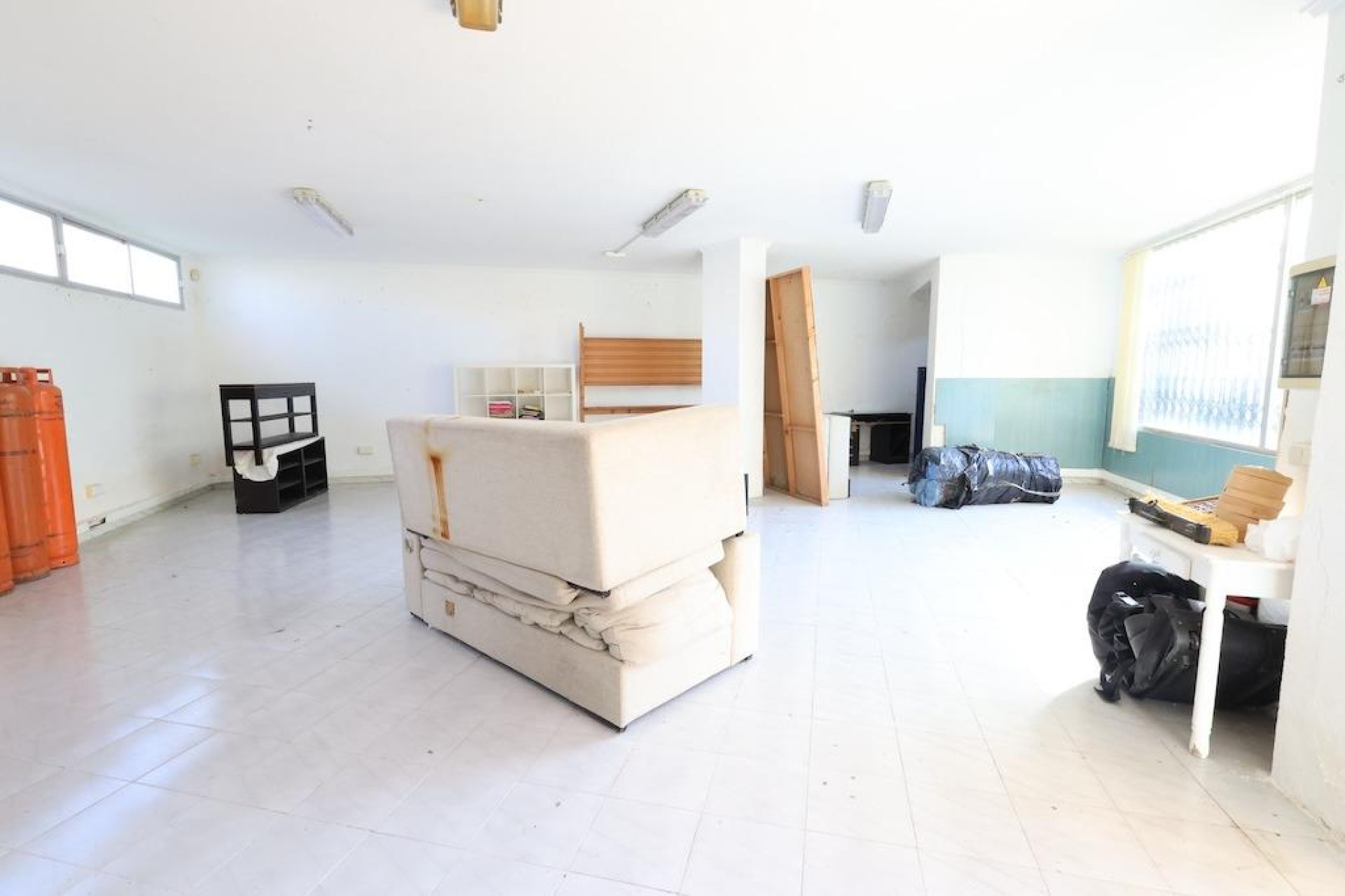 Revente - Commercial Unit - Orihuela Costa - La Zenia