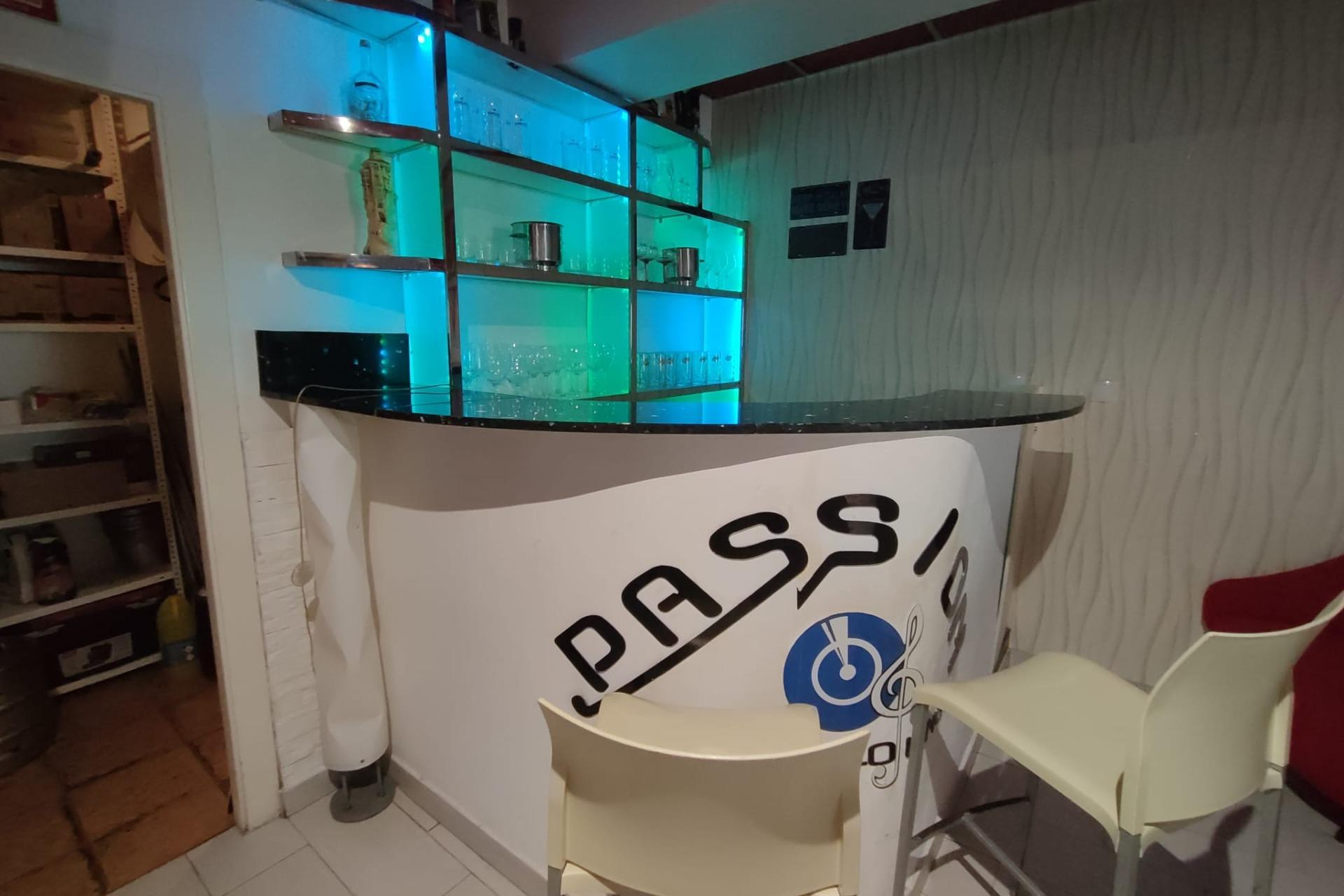 Revente - Commercial Unit - Orihuela Costa - Villamartín