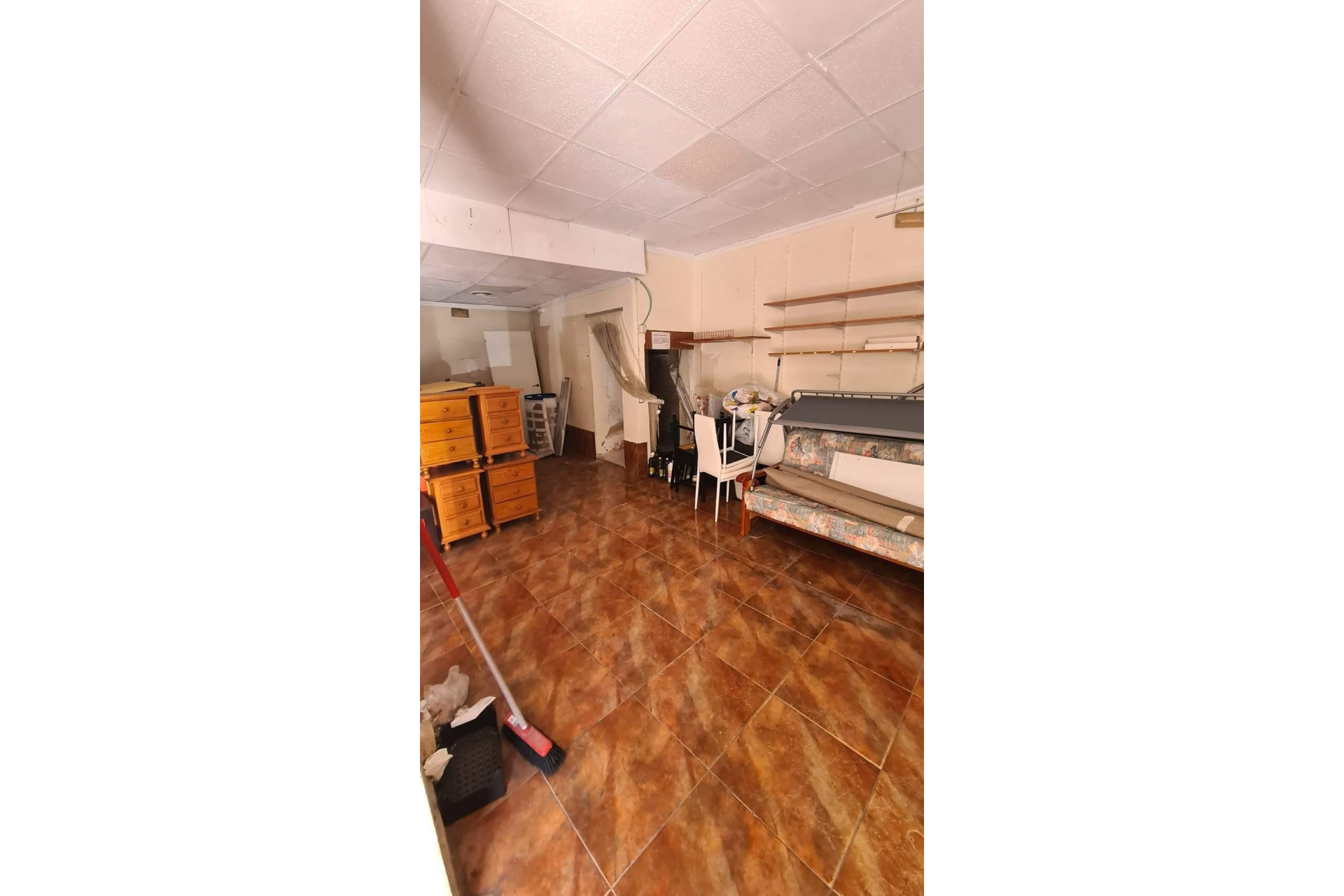 Revente - Commercial Unit - Torrevieja - Centro