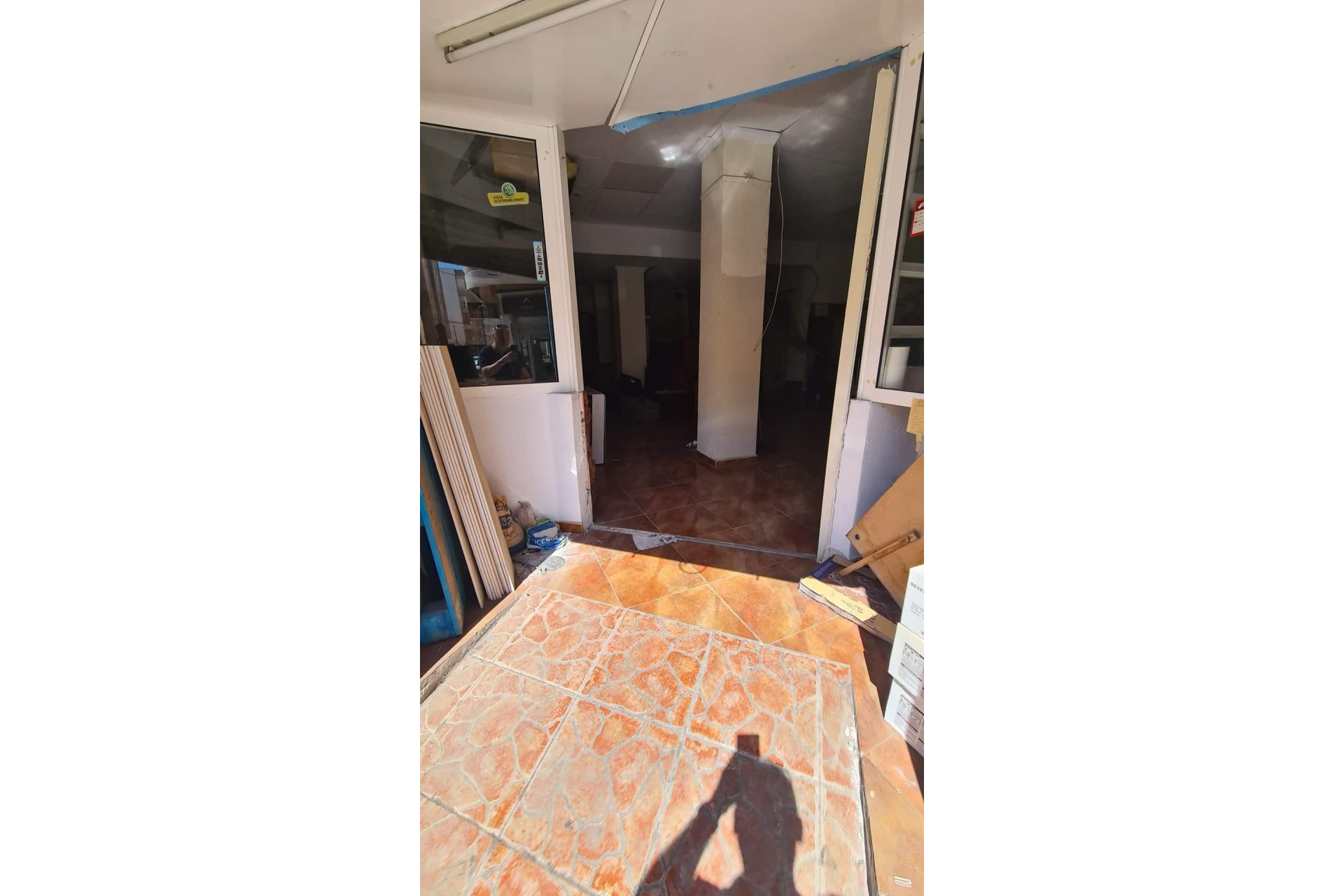 Revente - Commercial Unit - Torrevieja - Centro