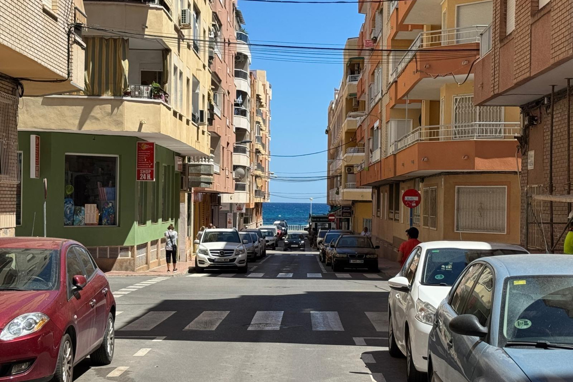 Revente - Commercial Unit - Torrevieja - Centro