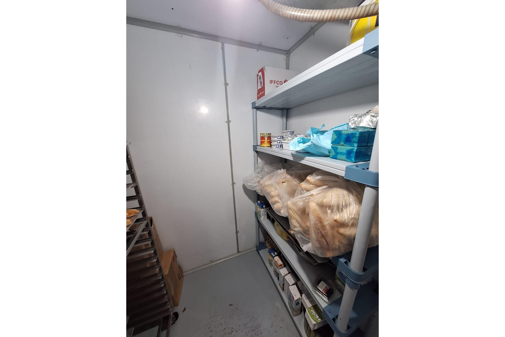 Revente - Commercial Unit - Torrevieja - Centro