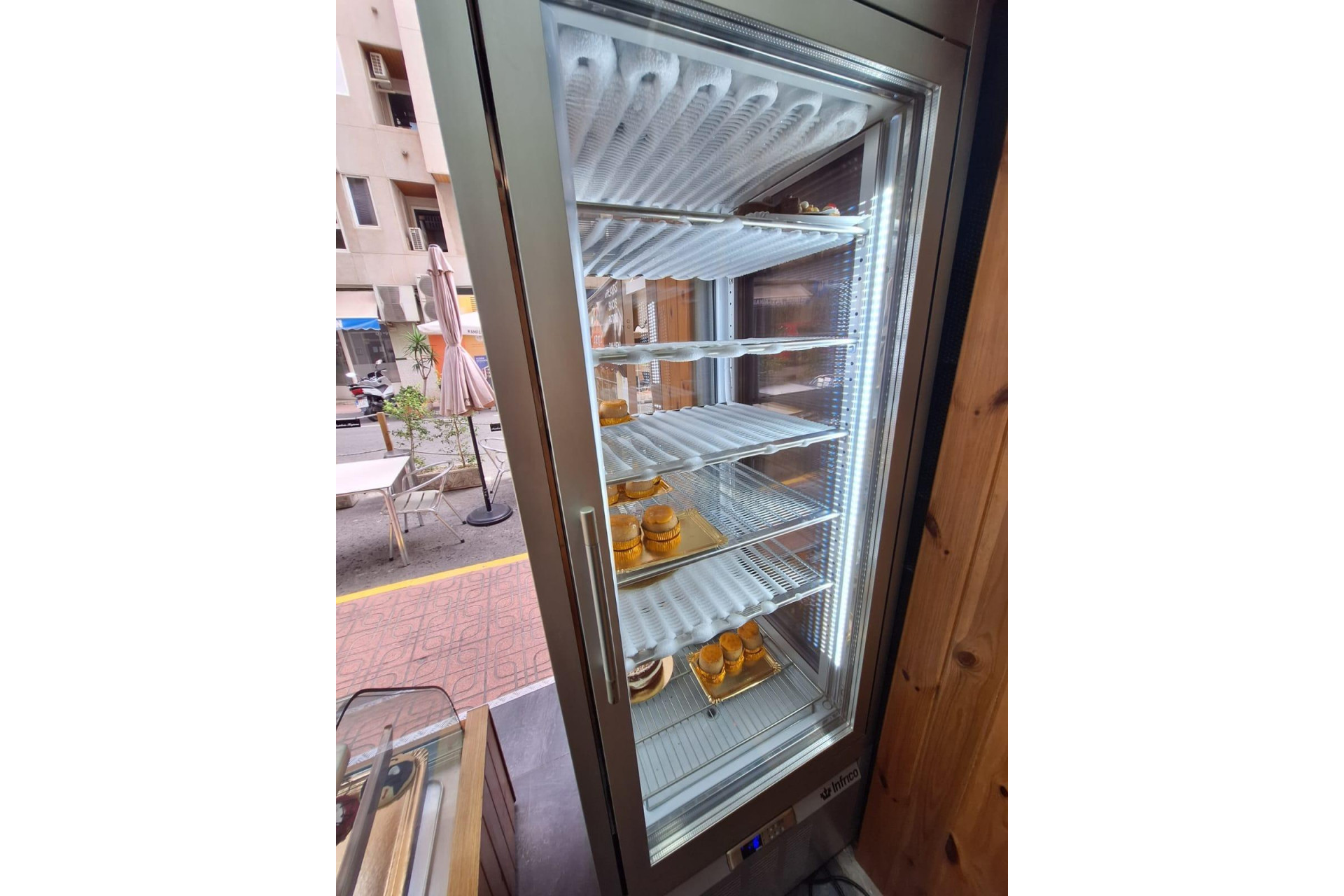 Revente - Commercial Unit - Torrevieja - Centro