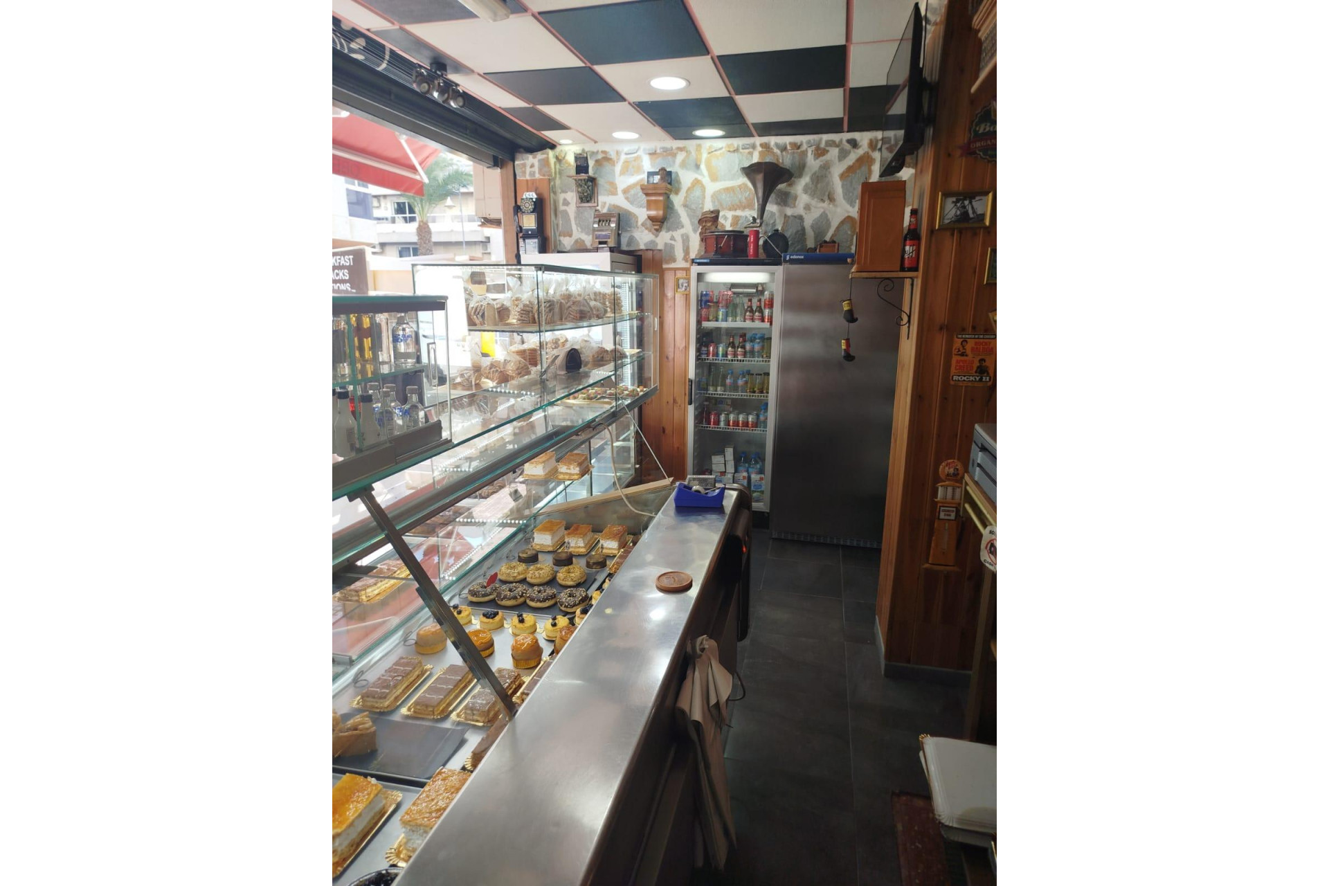 Revente - Commercial Unit - Torrevieja - Centro