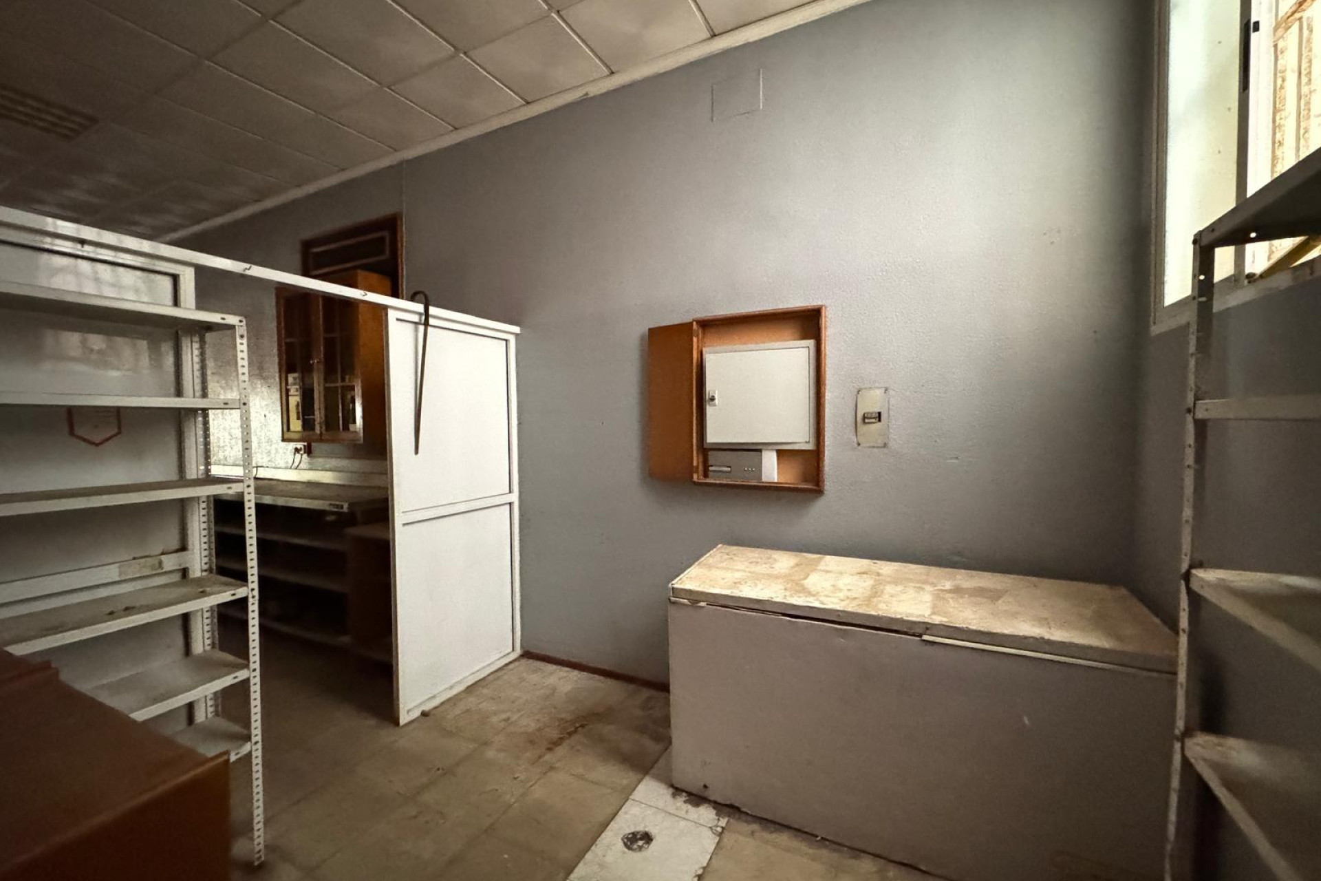 Revente - Commercial Unit - Torrevieja - Playa del Cura