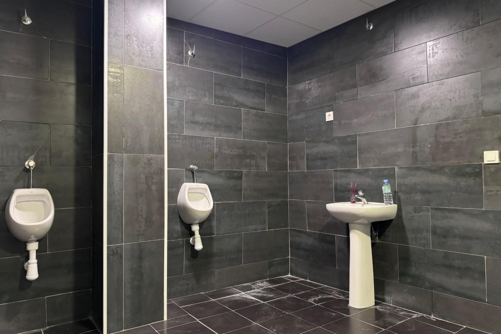 Revente - Commercial Unit - Torrevieja - Playa del Cura