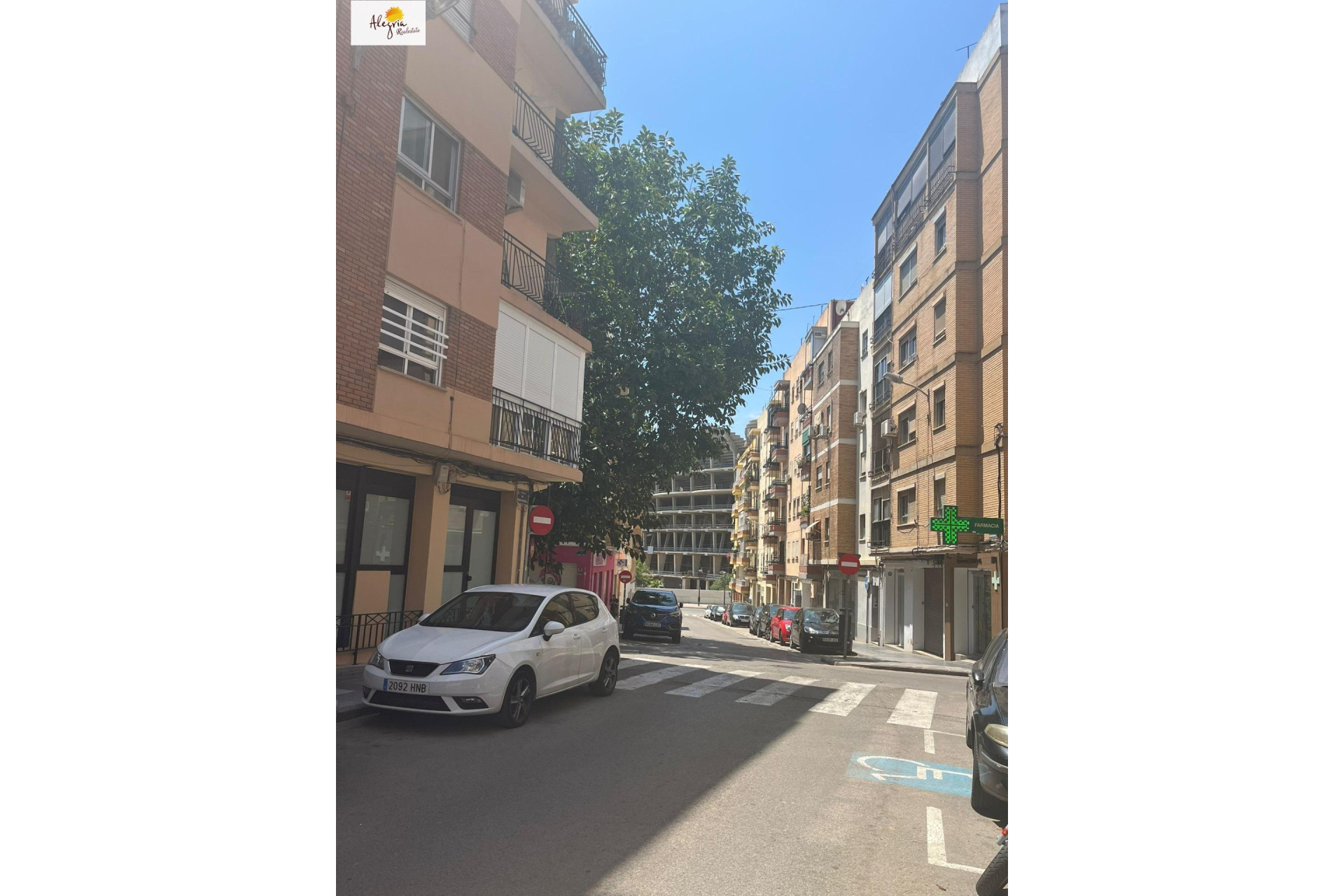 Revente - Commercial Unit - Valencia - Benicalap