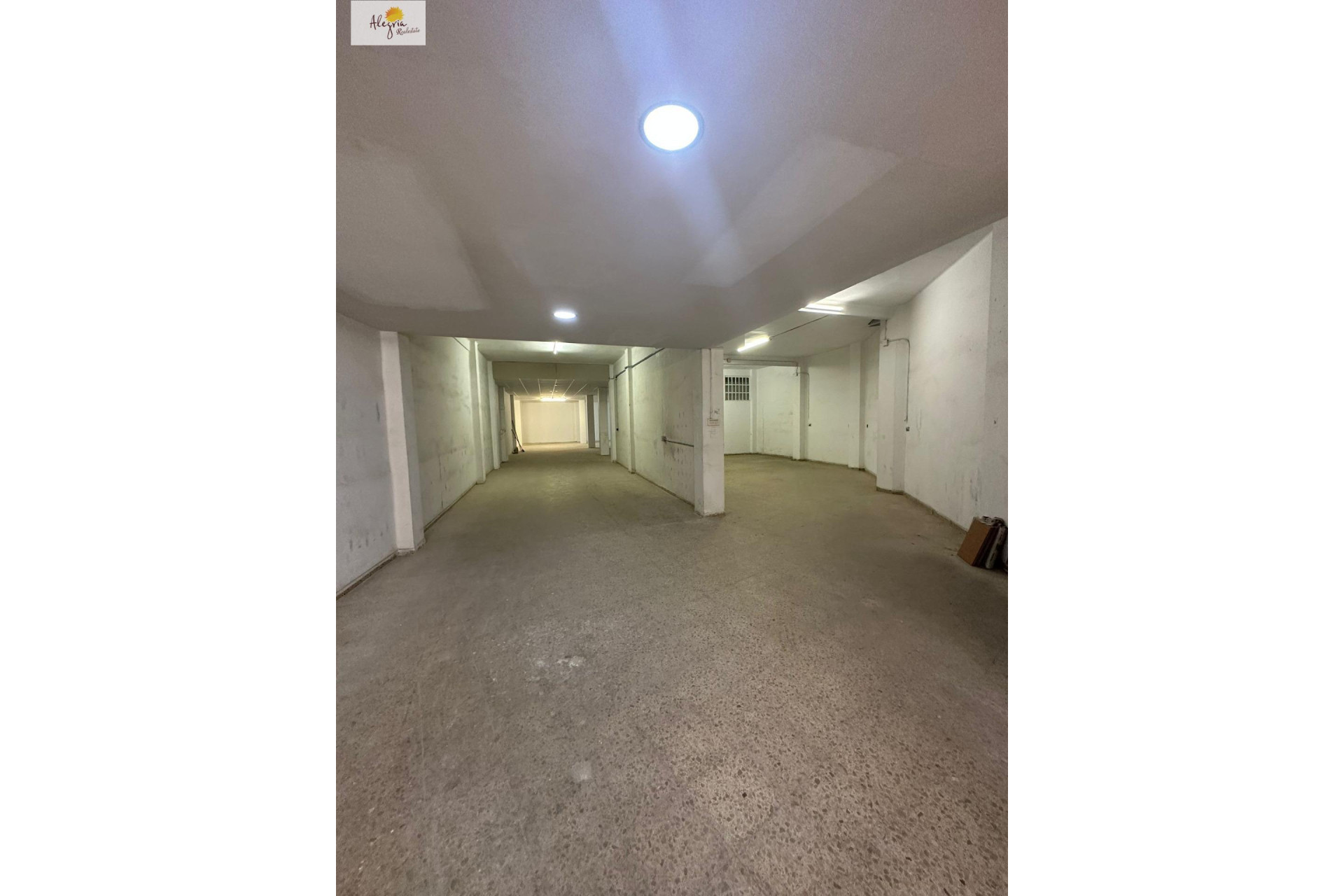 Revente - Commercial Unit - Valencia - Patraix