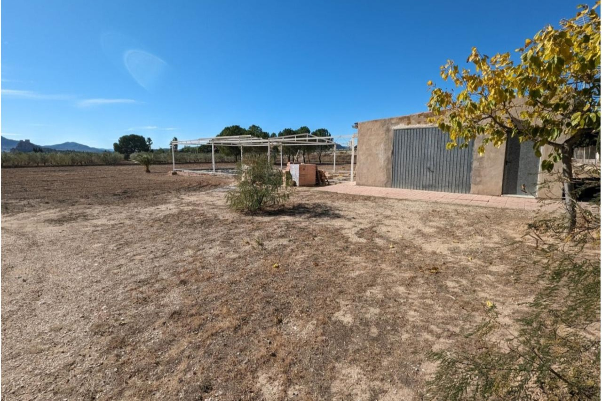 Revente - Country House - SAX