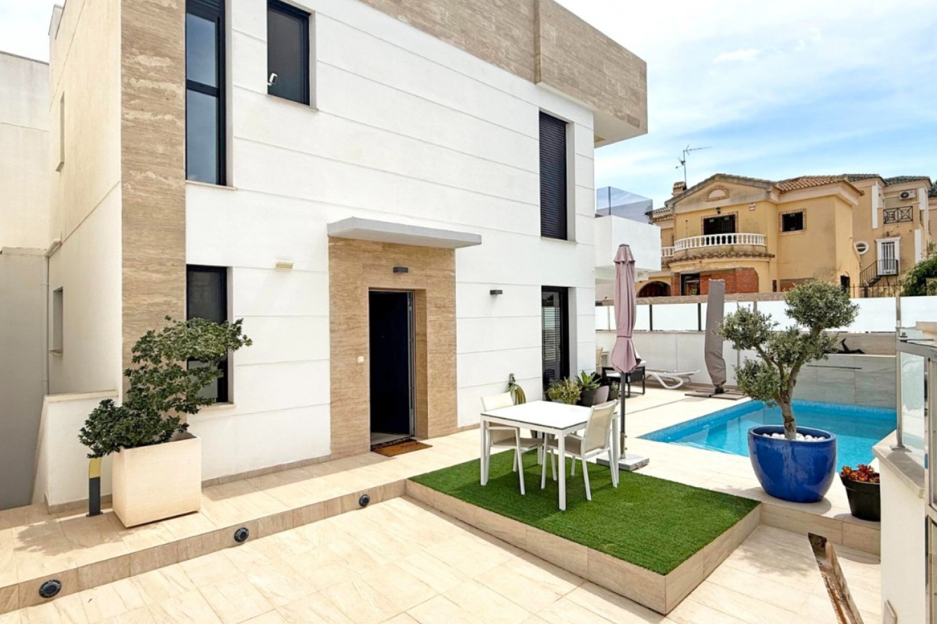 Revente - Detached Villa - Orihuela Costa - Villamartin