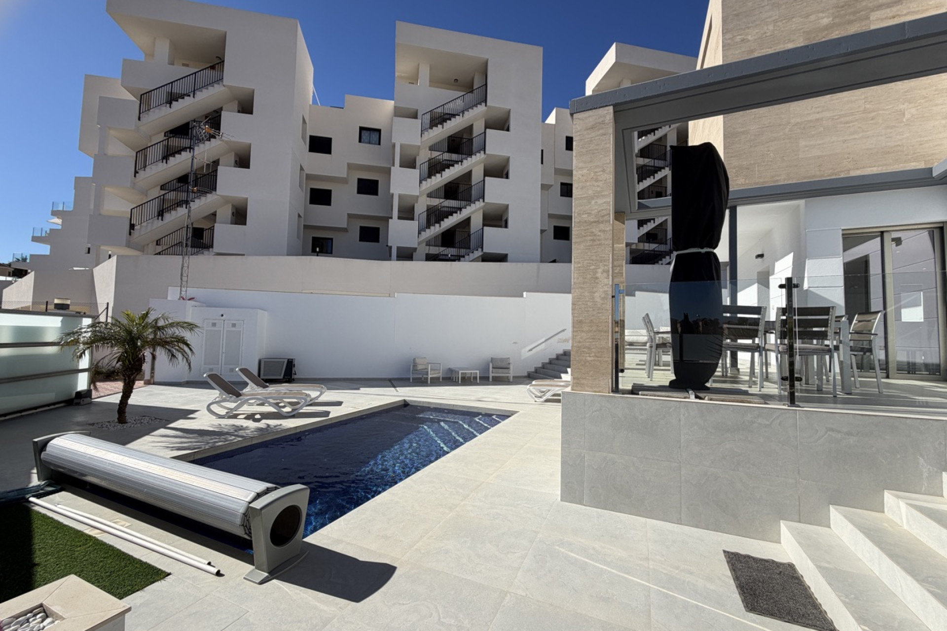 Revente - Detached Villa - Orihuela Costa - Villamartin