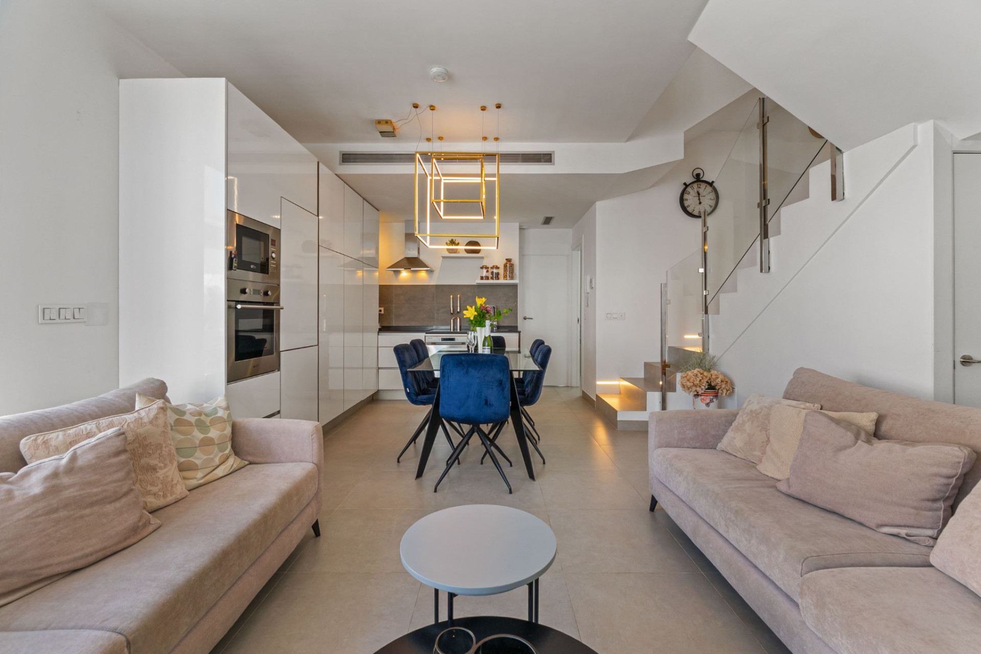 Revente - Detached Villa - Orihuela Costa - Villamartin