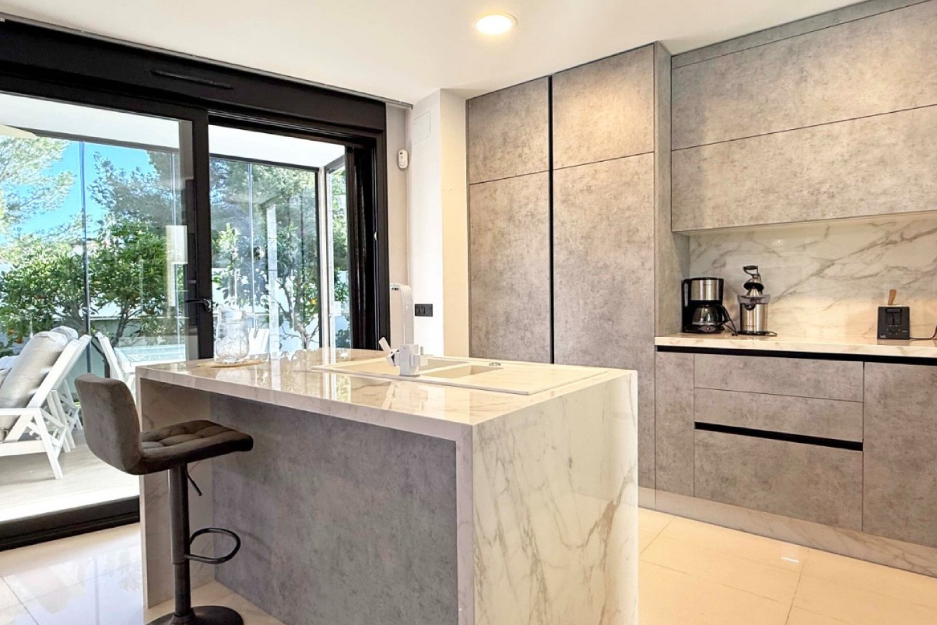 Revente - Detached Villa - Orihuela Costa - Villamartin